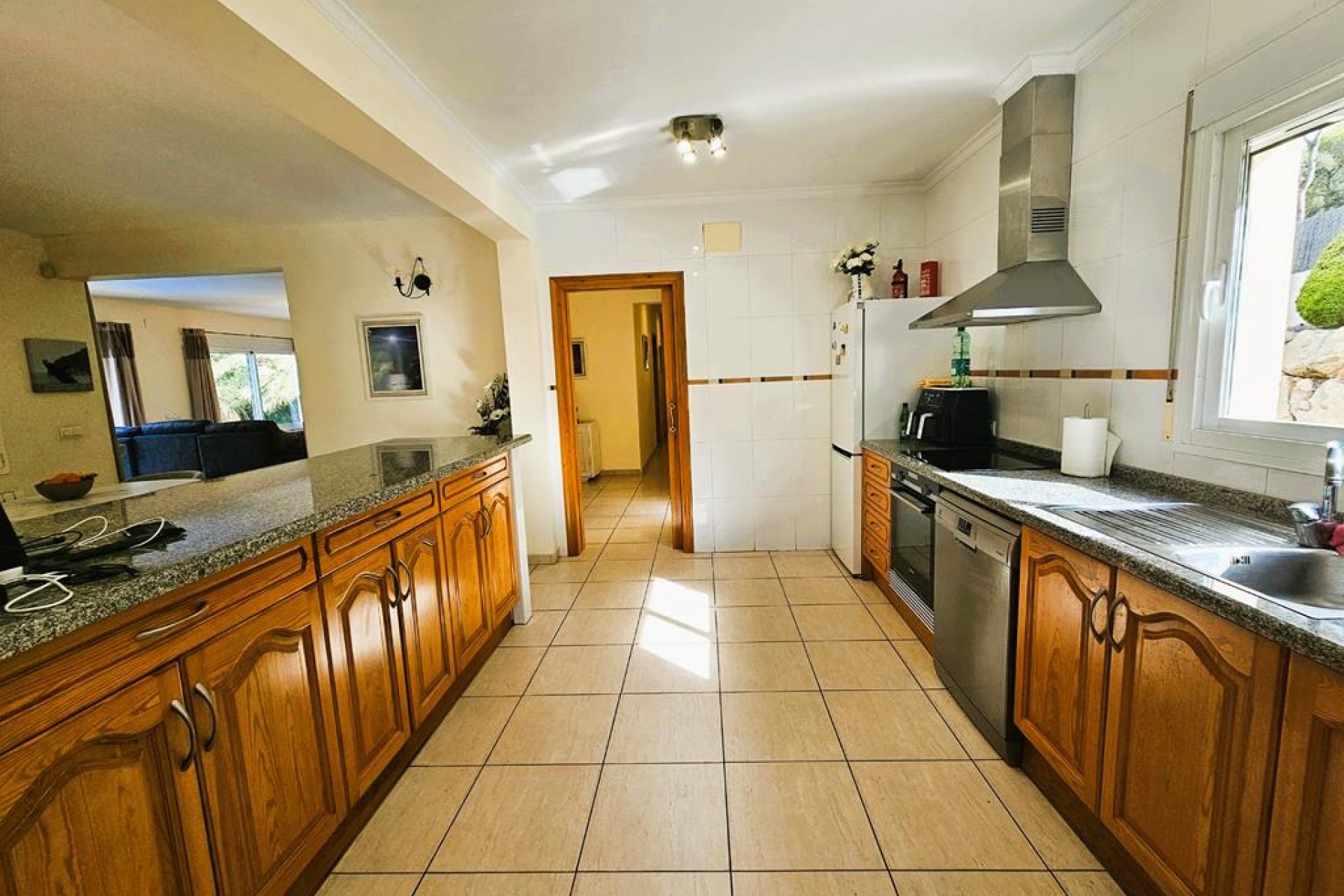 Återförsäljning - Villa -
Jávea - Costa Blanca