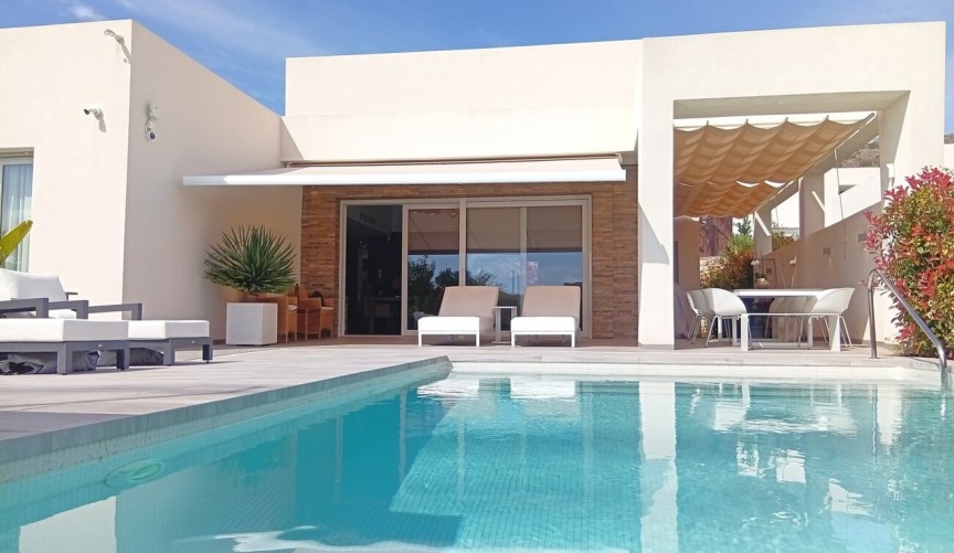 Återförsäljning - Villa -
La Finca Golf Resort - Inland