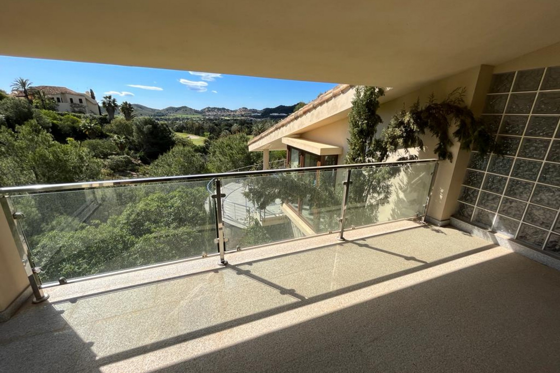 Återförsäljning - Villa -
La Manga Club - Costa Calida