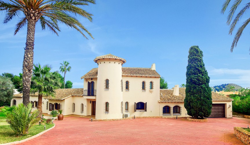 Återförsäljning - Villa -
La Manga Club - Costa Calida