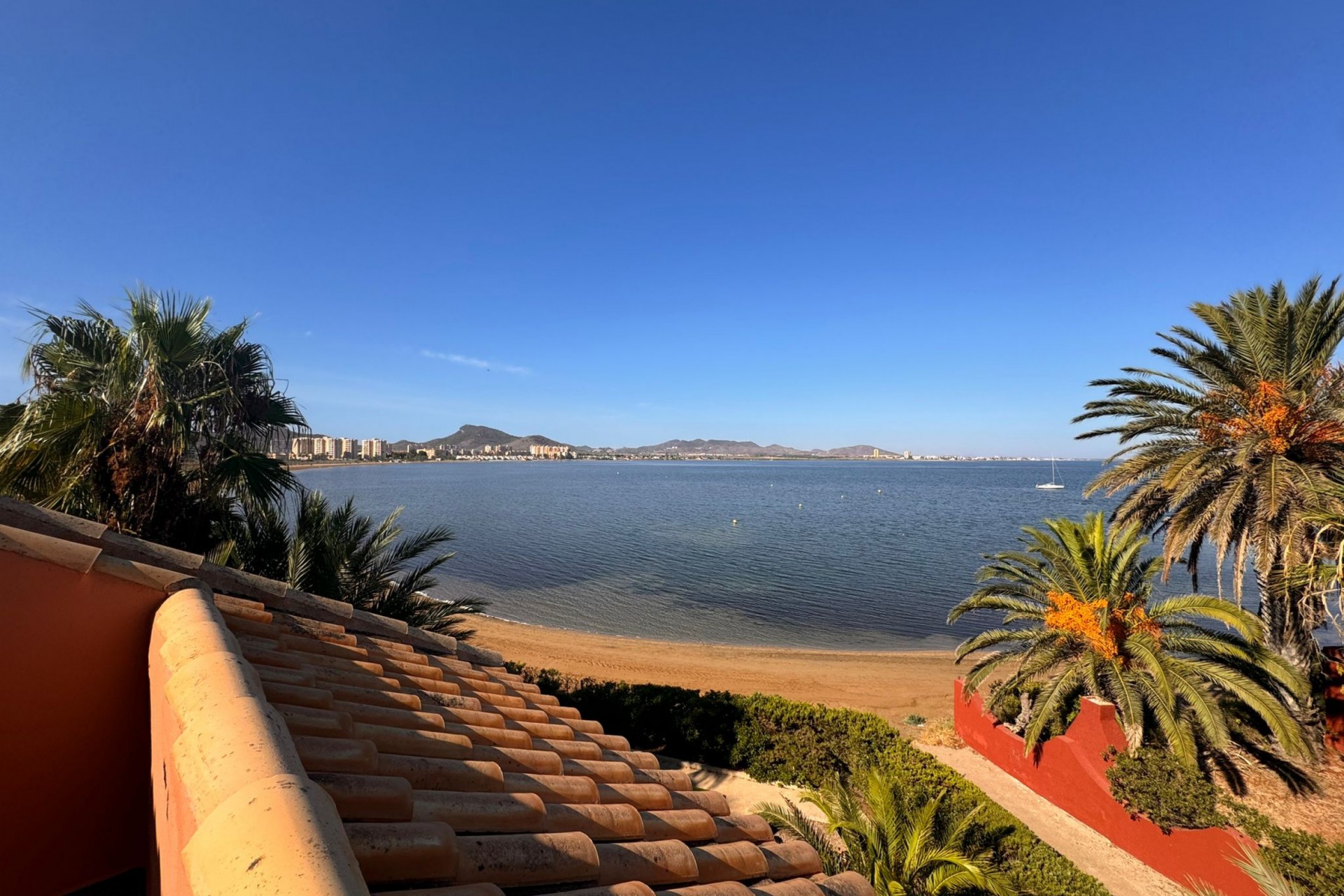 Återförsäljning - Villa -
La Manga del Mar Menor - Costa Calida