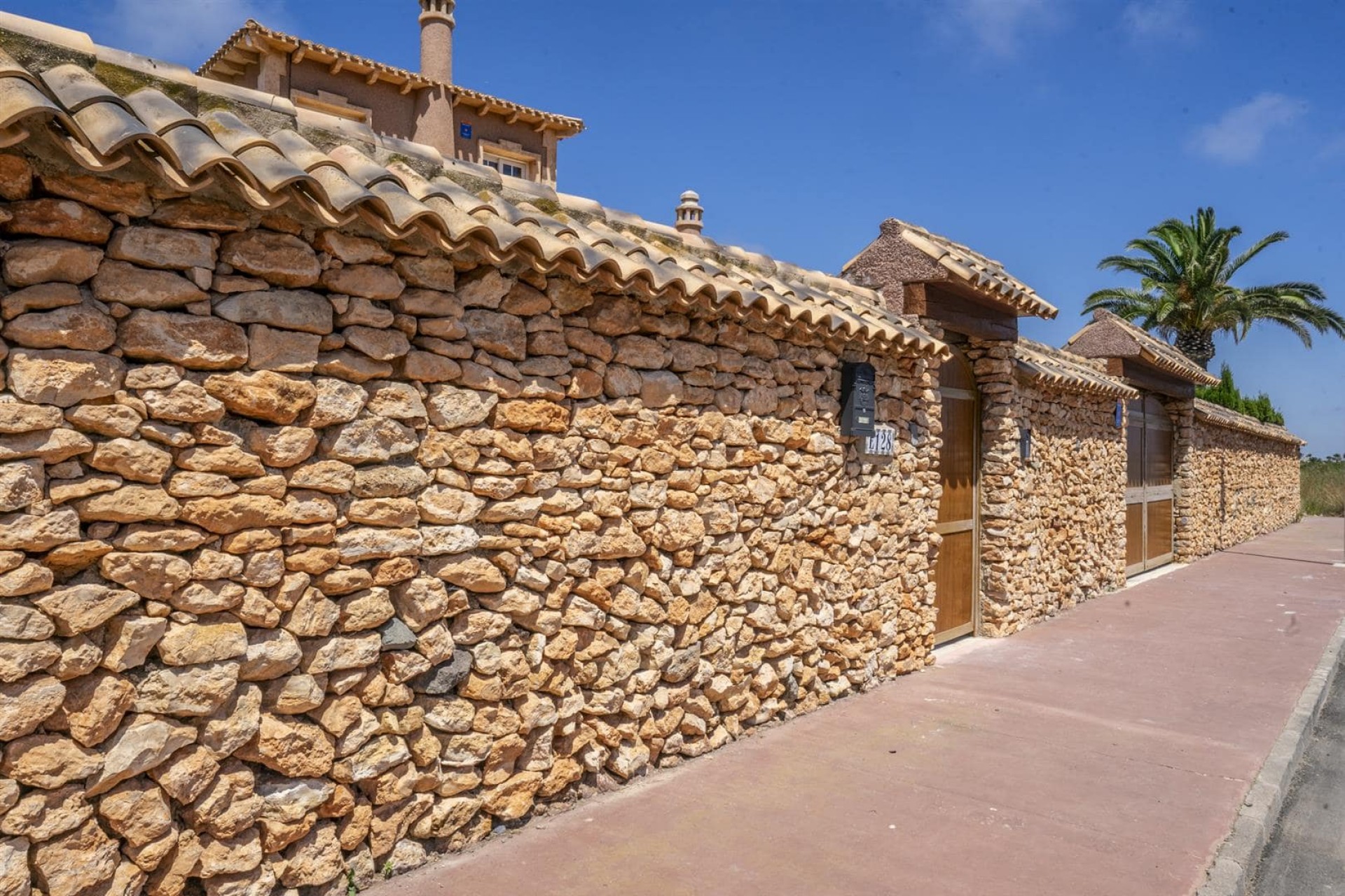 Återförsäljning - Villa -
La Manga del Mar Menor - Costa Calida