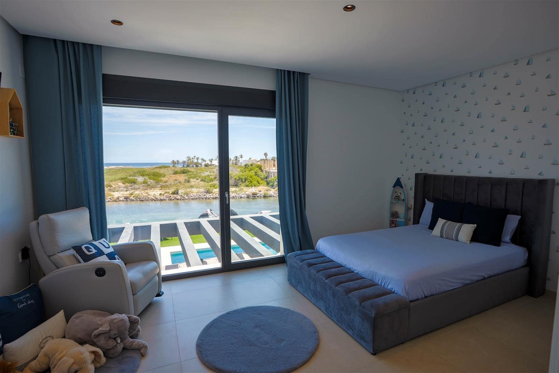 Återförsäljning - Villa -
La Manga del Mar Menor - Costa Calida