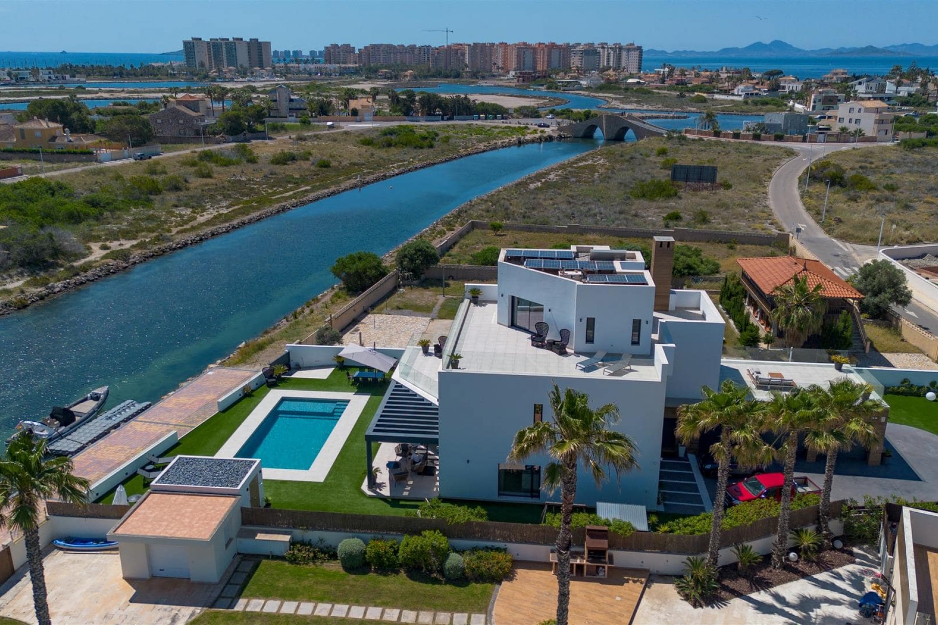 Återförsäljning - Villa -
La Manga del Mar Menor - Costa Calida