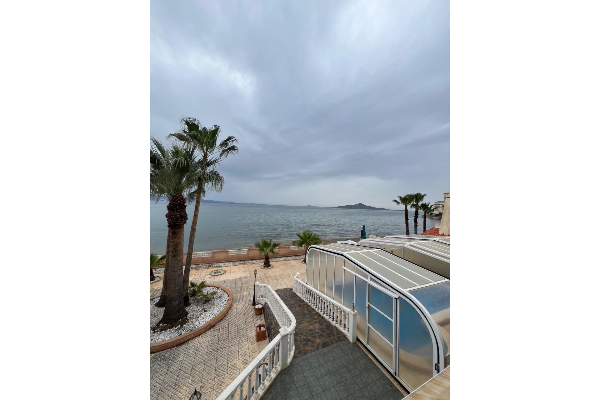 Återförsäljning - Villa -
La Manga del Mar Menor - Km 17