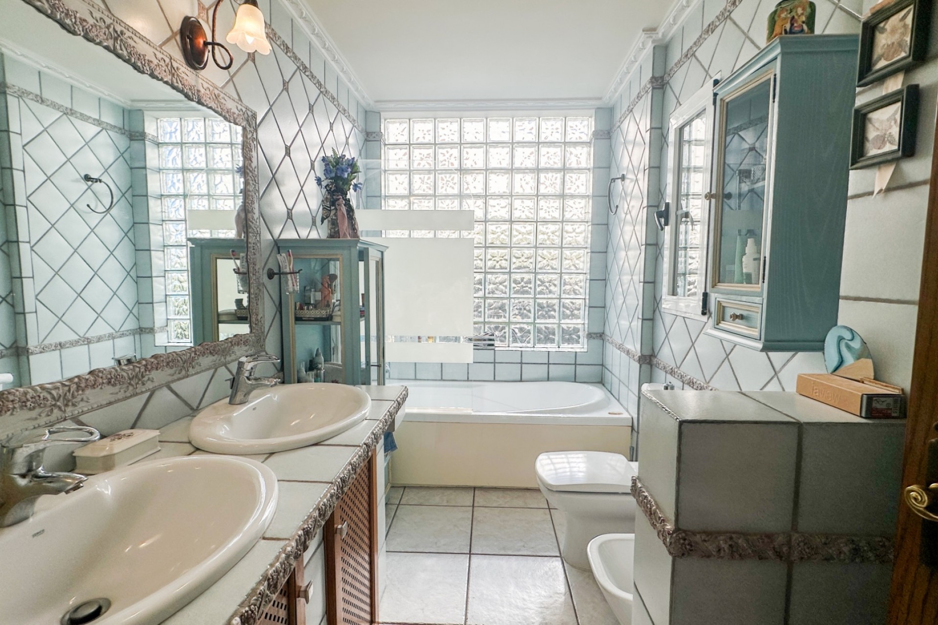 Återförsäljning - Villa -
La Mata - Costa Blanca