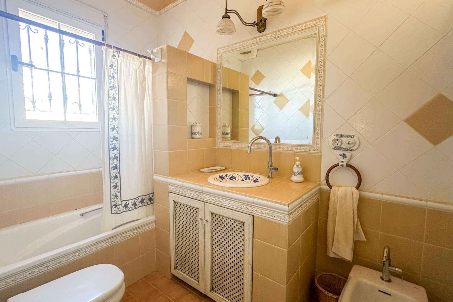 Återförsäljning - Villa -
La Mata - Costa Blanca