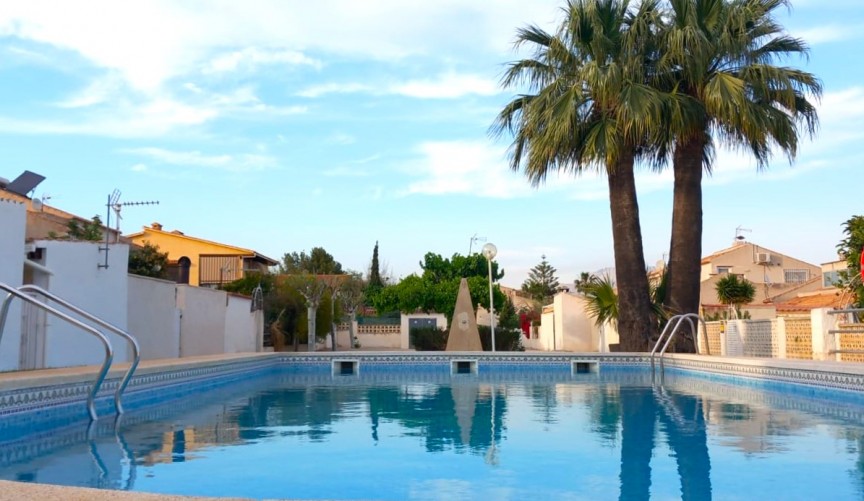 Återförsäljning - Villa -
La Nucía - Costa Blanca