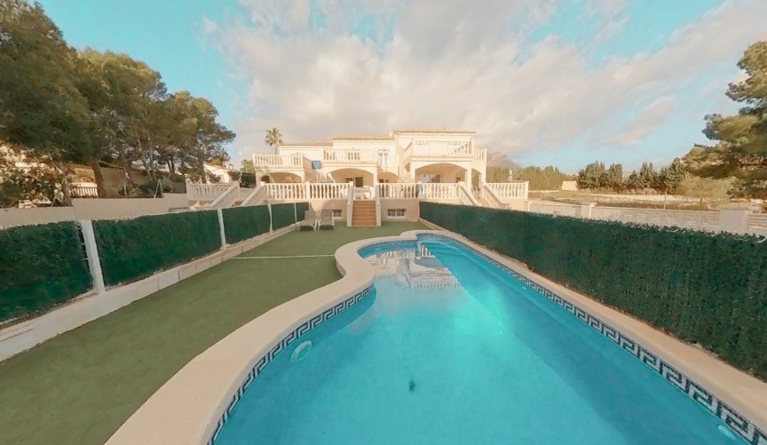 Återförsäljning - Villa -
La Nucía - Costa Blanca