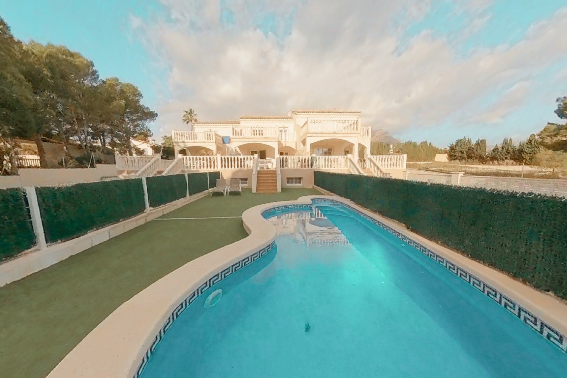 Återförsäljning - Villa -
La Nucía - Costa Blanca