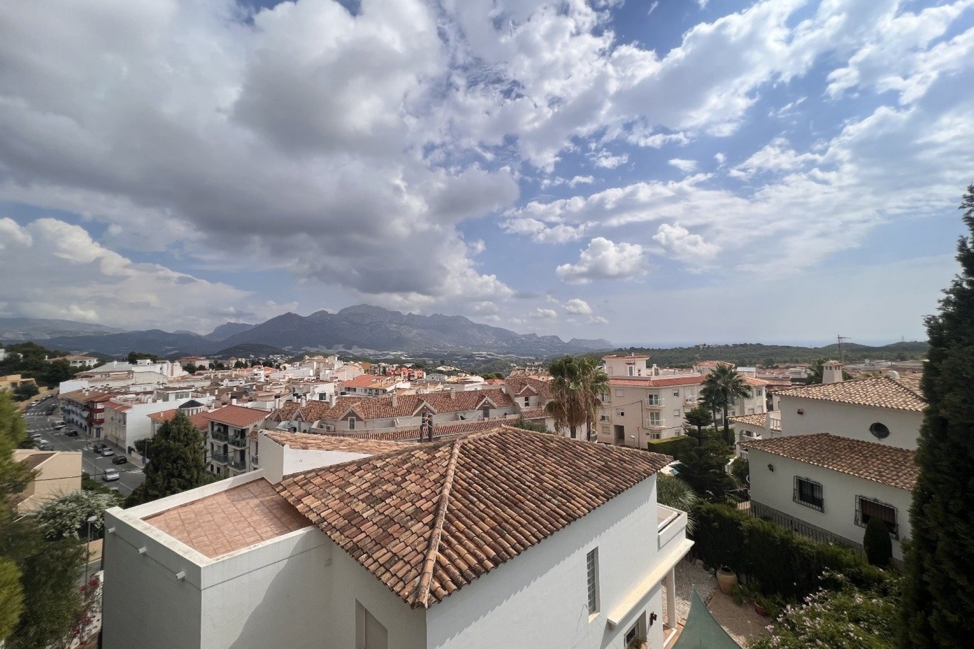 Återförsäljning - Villa -
La Nucía - Costa Blanca