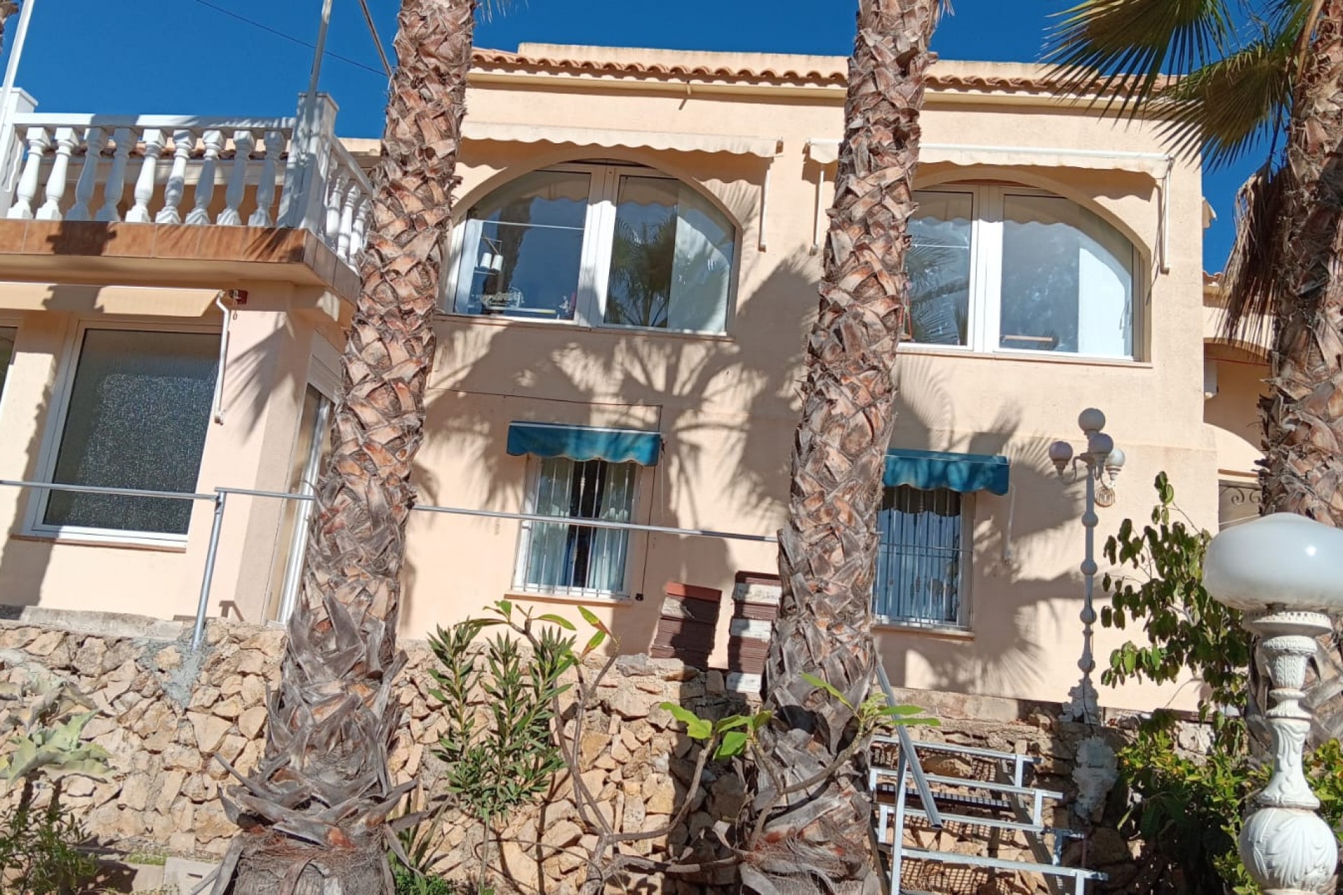 Återförsäljning - Villa -
La Nucía - Costa Blanca