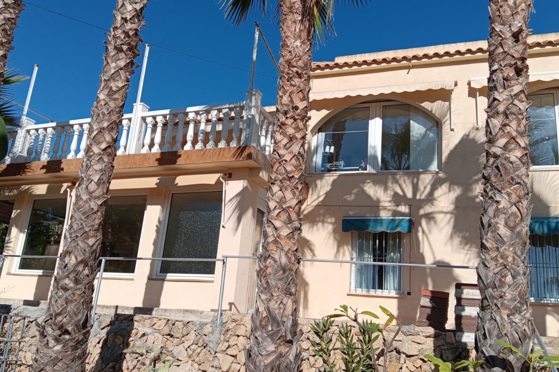 Återförsäljning - Villa -
La Nucía - Costa Blanca