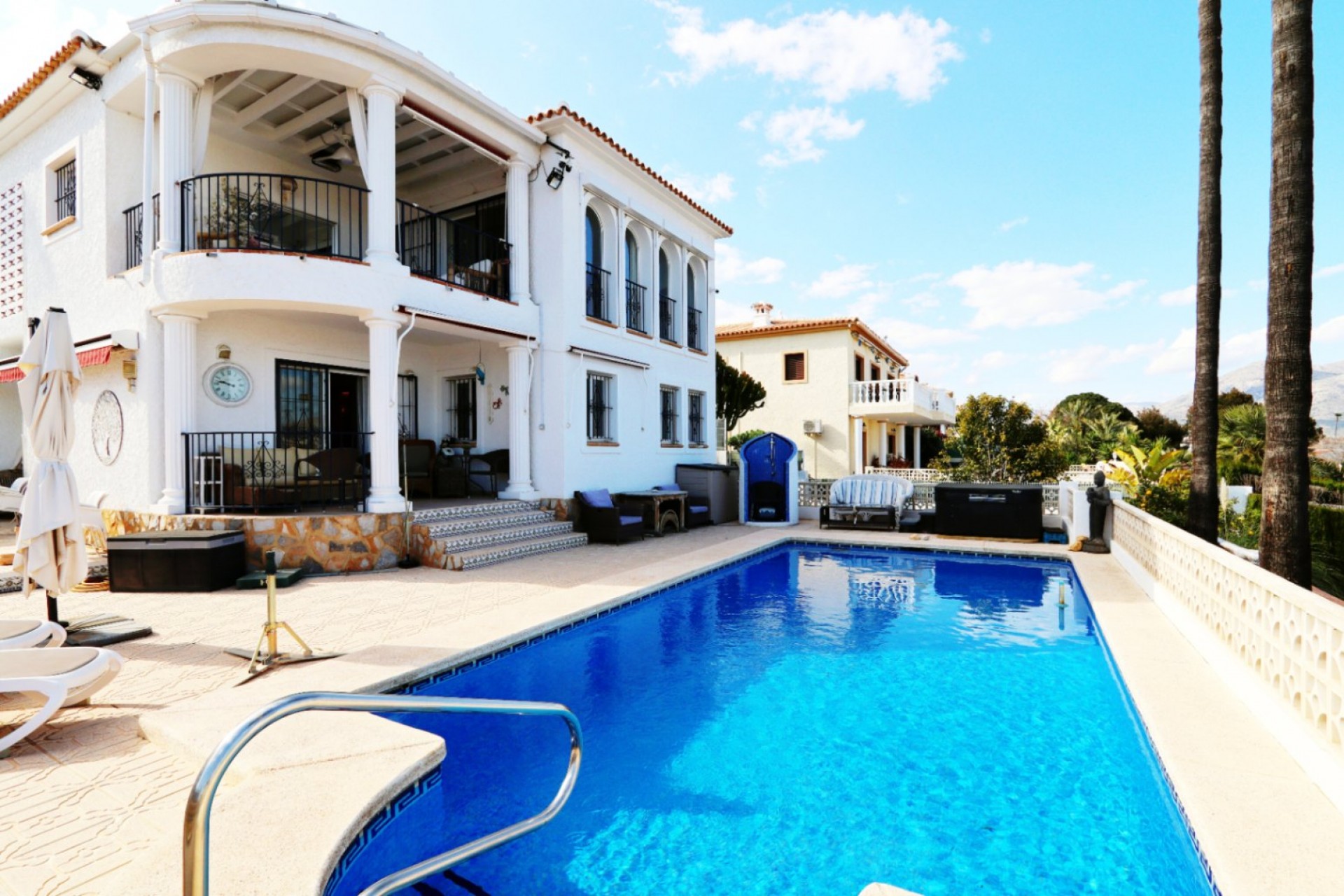 Återförsäljning - Villa -
La Nucía - Costa Blanca