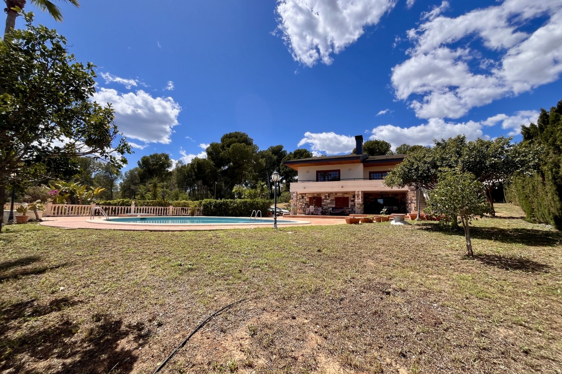 Återförsäljning - Villa -
La Nucía - Costa Blanca