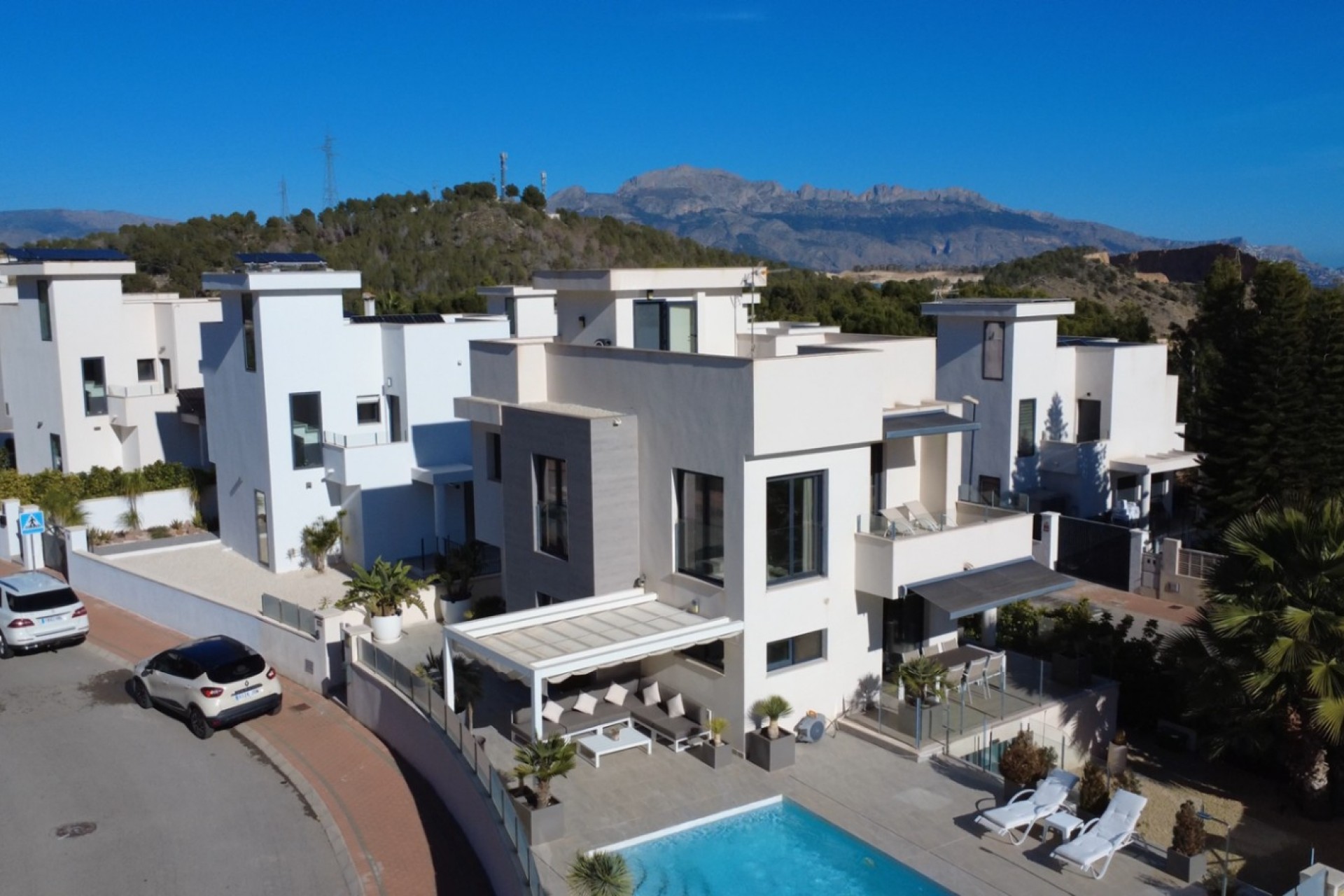 Återförsäljning - Villa -
La Nucía - Costa Blanca