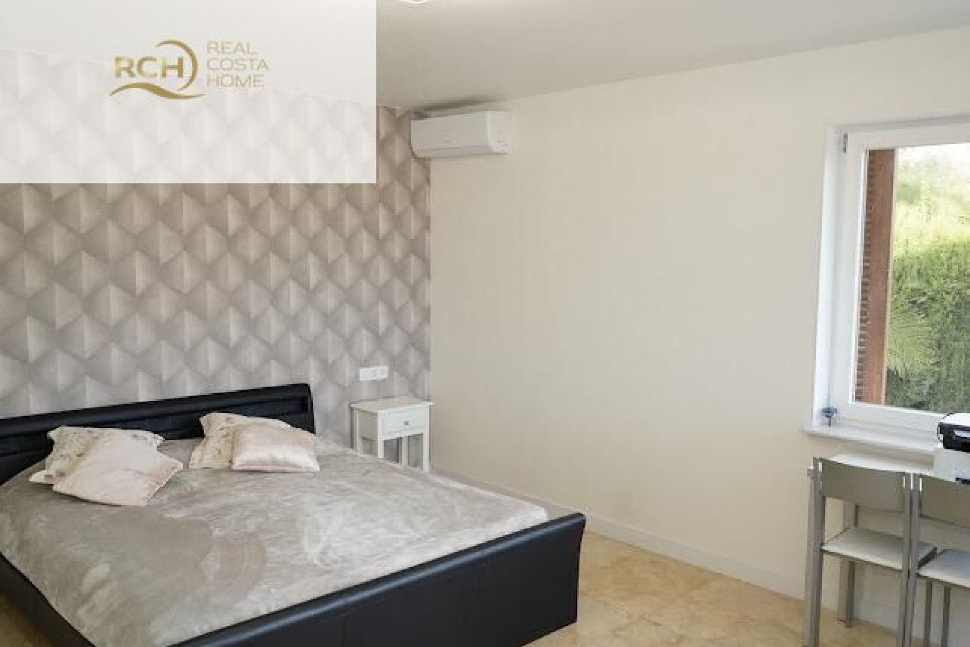 Återförsäljning - Villa -
La Nucía - Montebello - Nou Espai