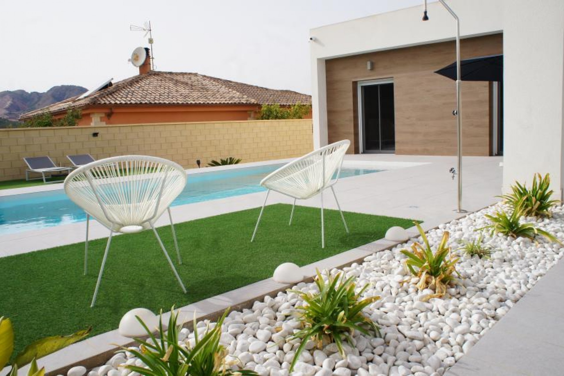 Återförsäljning - Villa -
La Romana - Costa Blanca