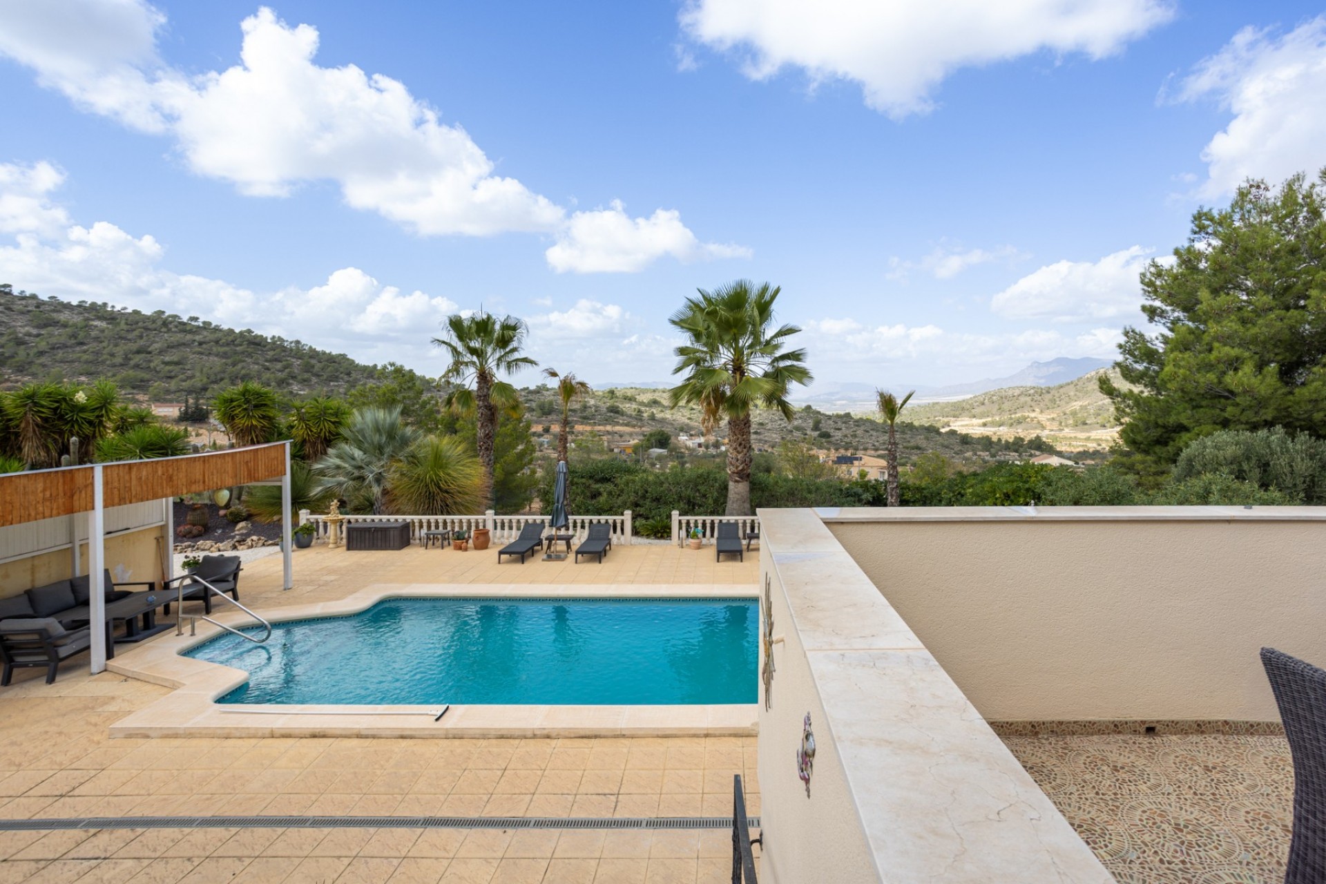 Återförsäljning - Villa -
La Zarza - Inland