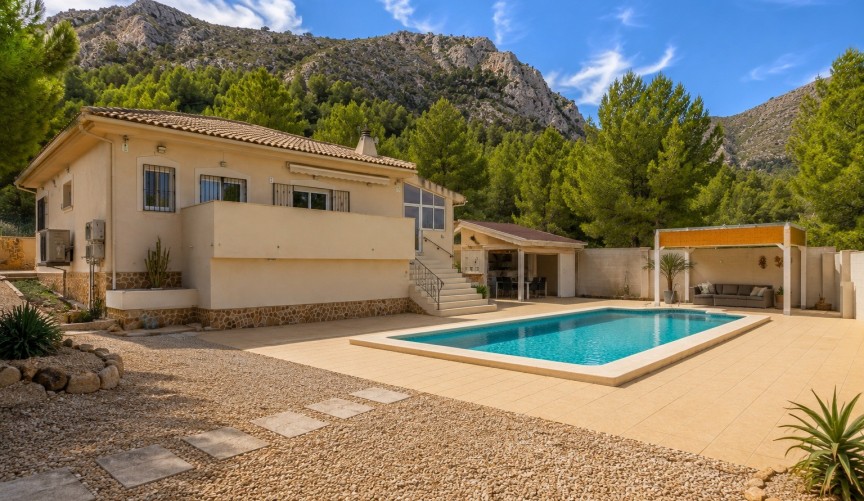Återförsäljning - Villa -
La Zarza - Inland