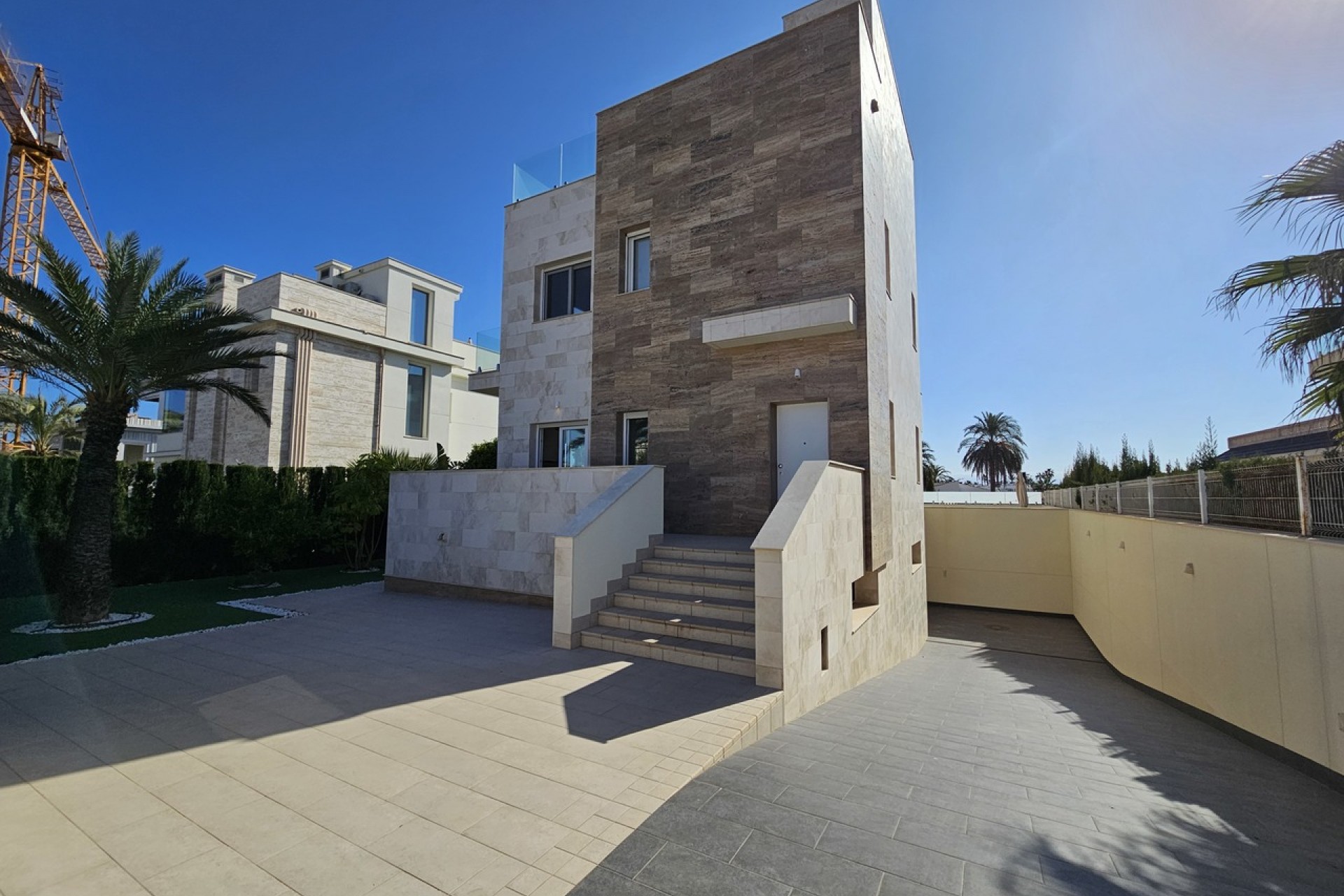 Återförsäljning - Villa -
La Zenia - Costa Blanca