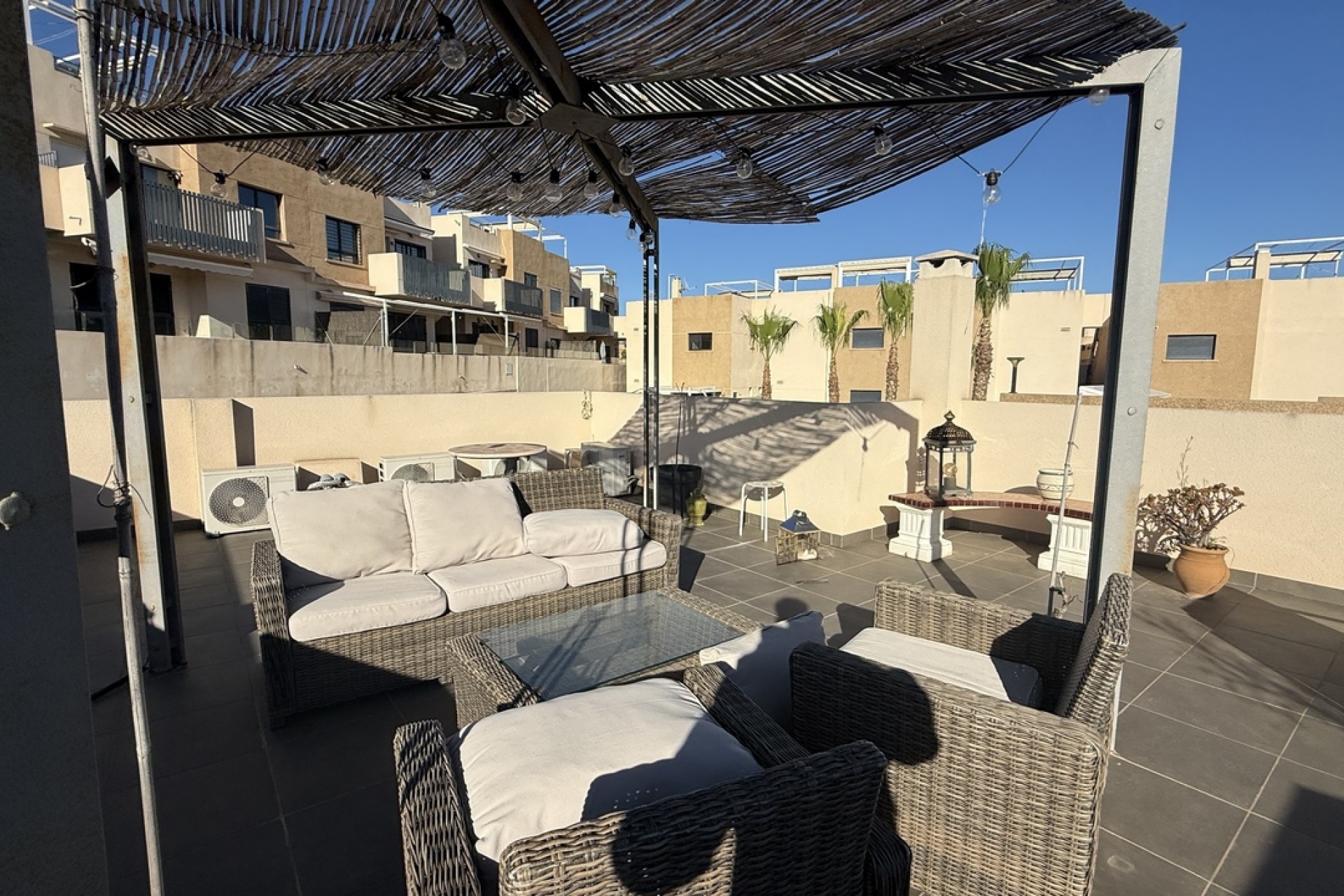 Återförsäljning - Villa -
La Zenia - Costa Blanca