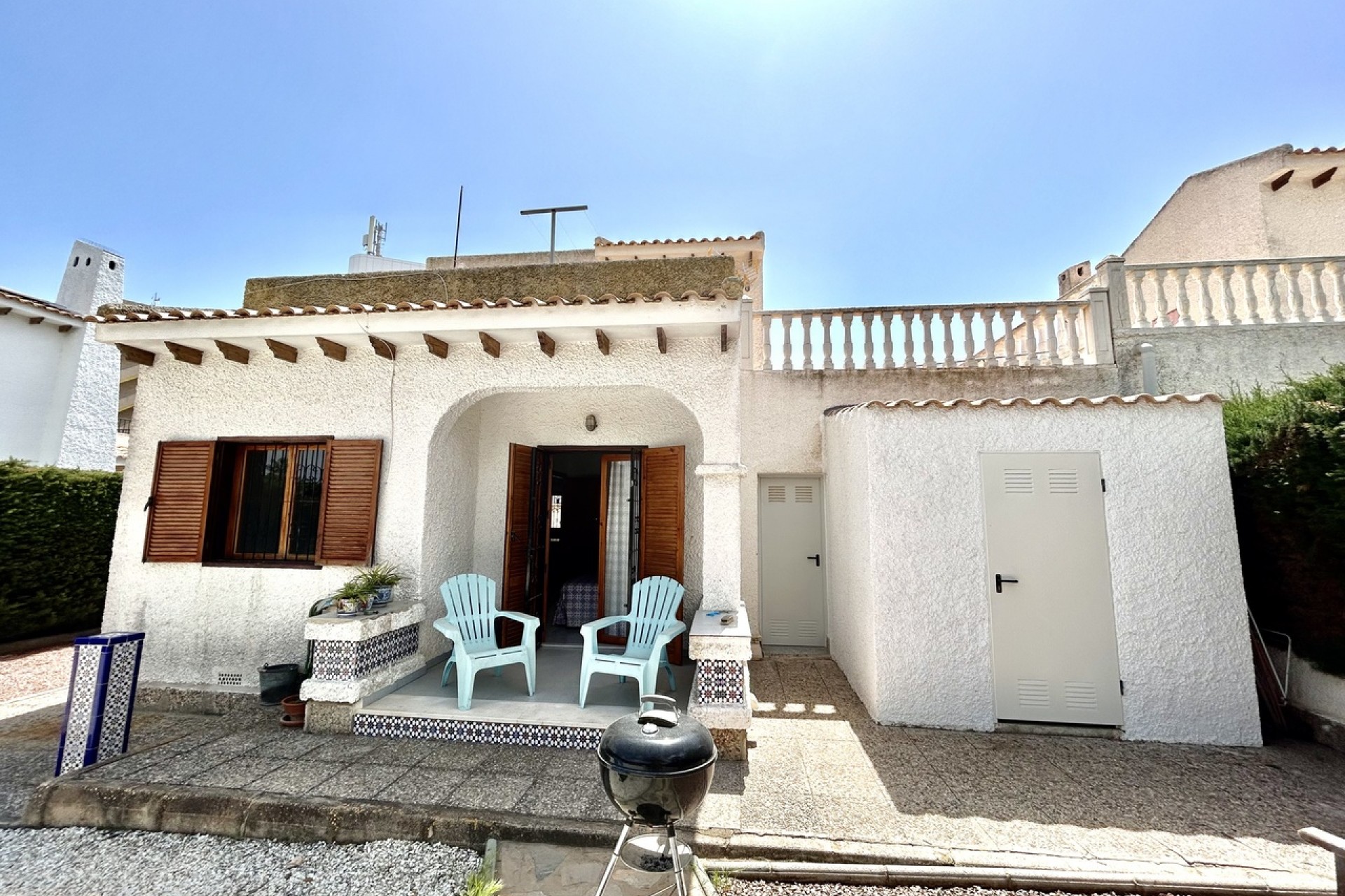 Återförsäljning - Villa -
La Zenia - Costa Blanca