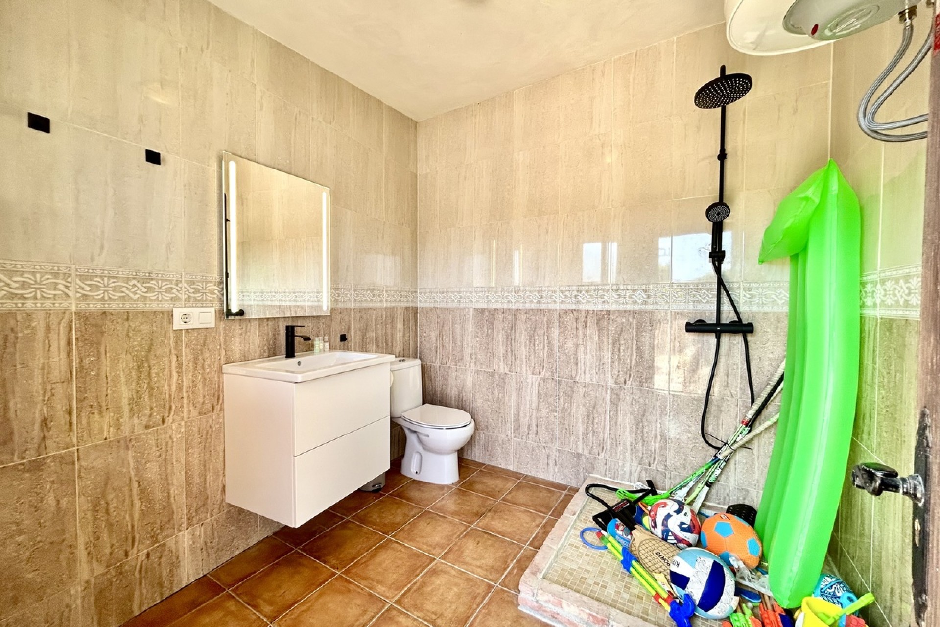 Återförsäljning - Villa -
La Zenia - Costa Blanca