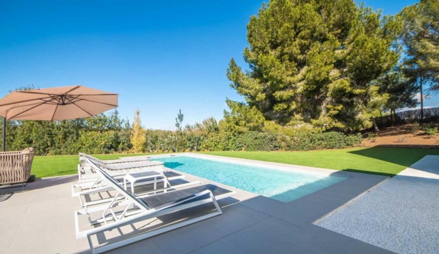 Återförsäljning - Villa -
Las Colinas Golf - Costa Blanca