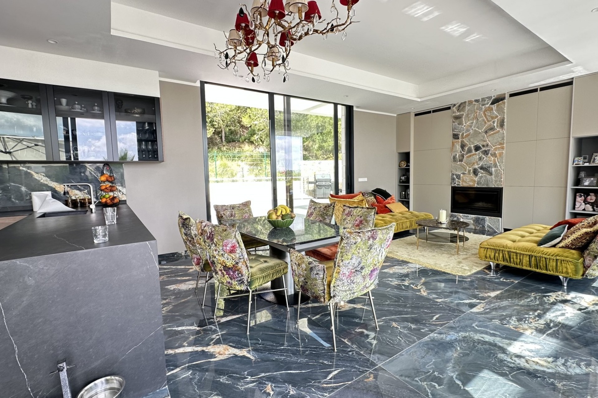 Återförsäljning - Villa -
Las Colinas Golf - Costa Blanca