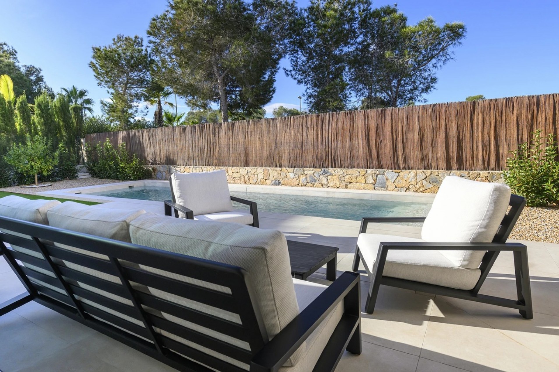 Återförsäljning - Villa -
Las Colinas Golf - Costa Blanca