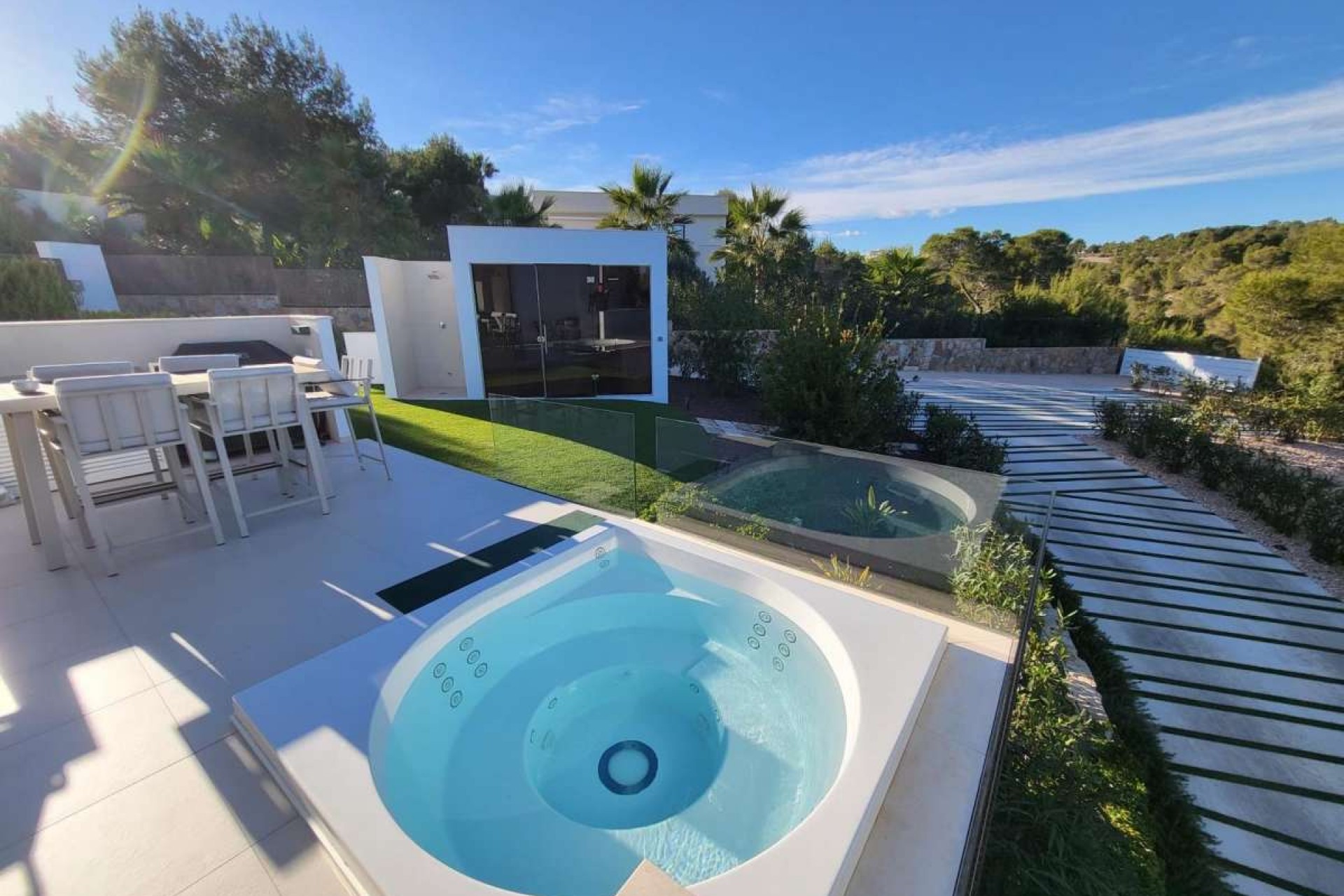 Återförsäljning - Villa -
Las Colinas Golf - Costa Blanca