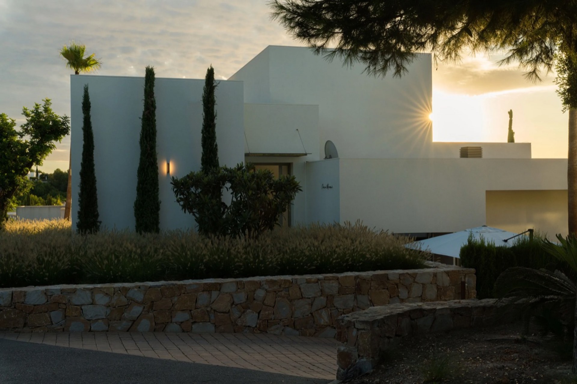 Återförsäljning - Villa -
Las Colinas Golf - Costa Blanca