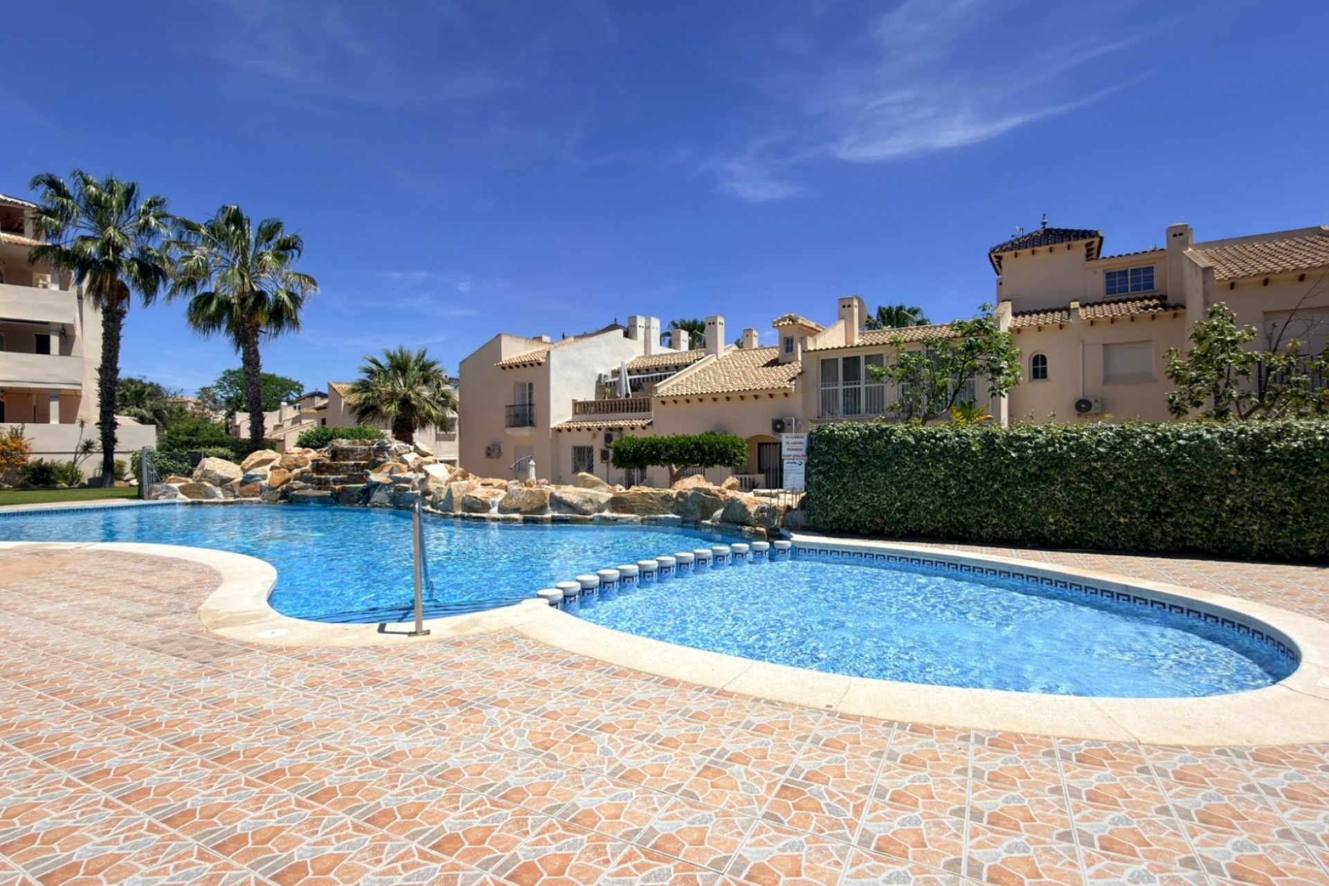 Återförsäljning - Villa -
Las Ramblas Golf - Inland