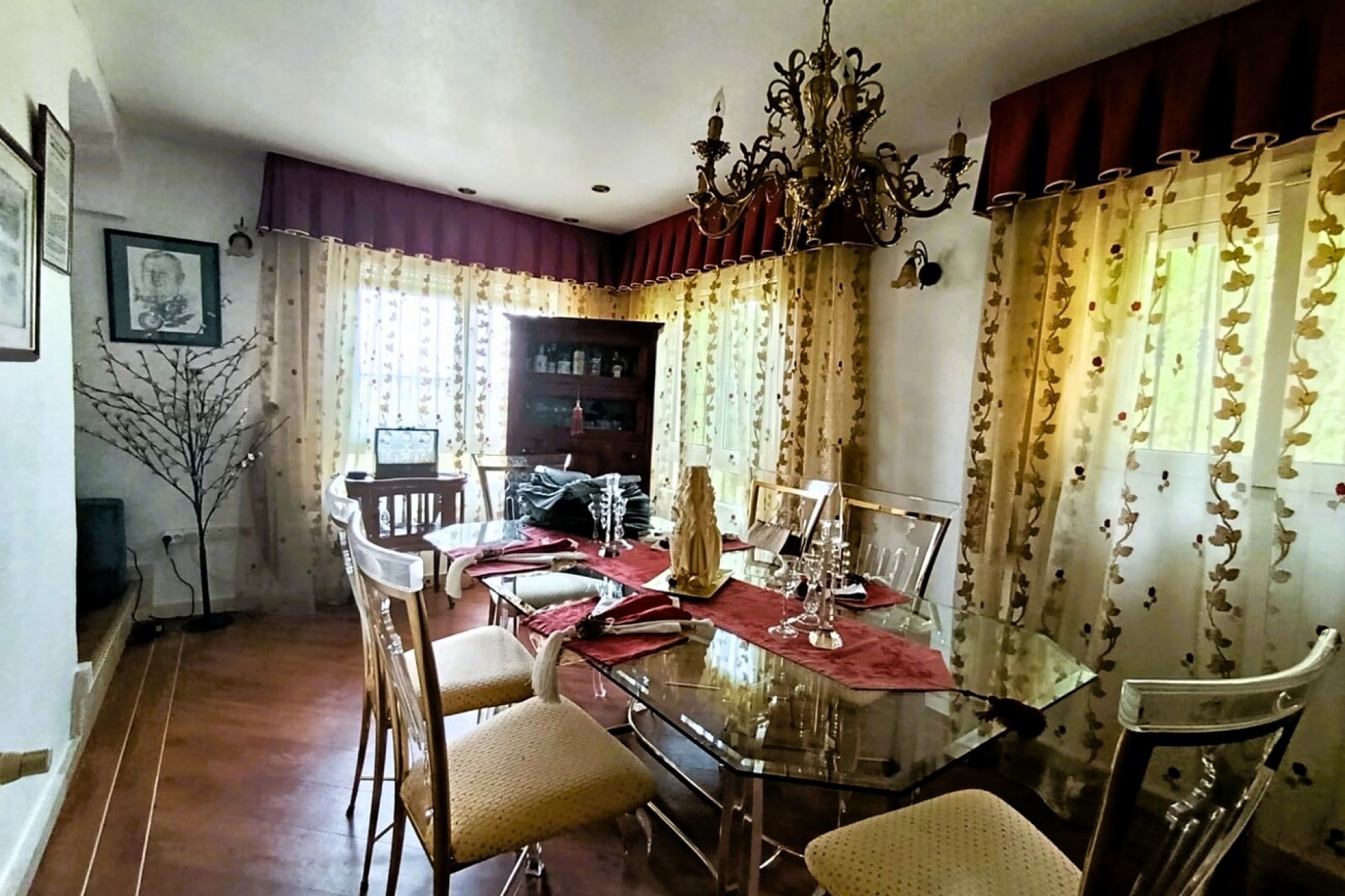 Återförsäljning - Villa -
Las Ramblas Golf - Inland