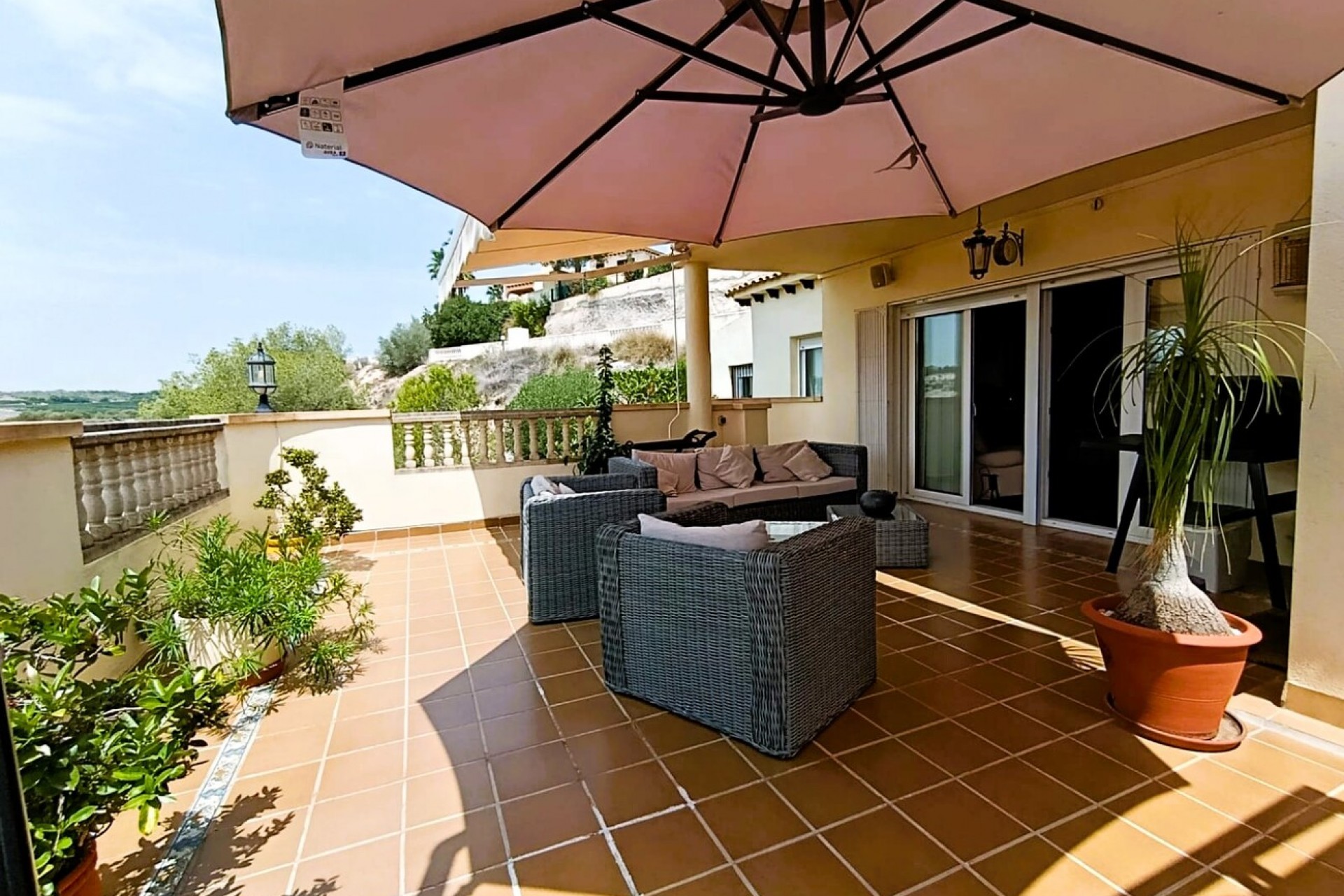 Återförsäljning - Villa -
Las Ramblas Golf - Inland