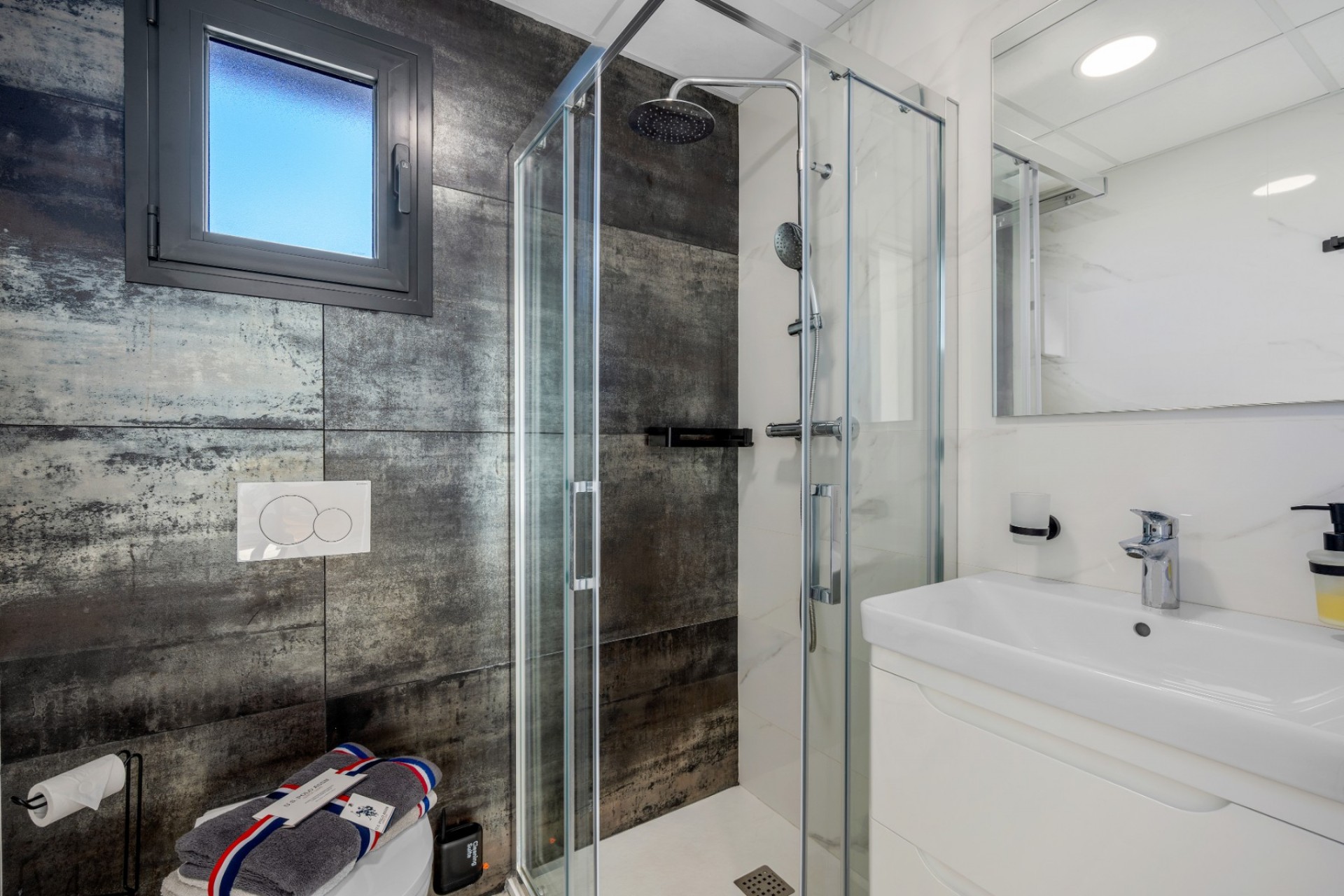 Återförsäljning - Villa -
Los Alcazares - Costa Calida