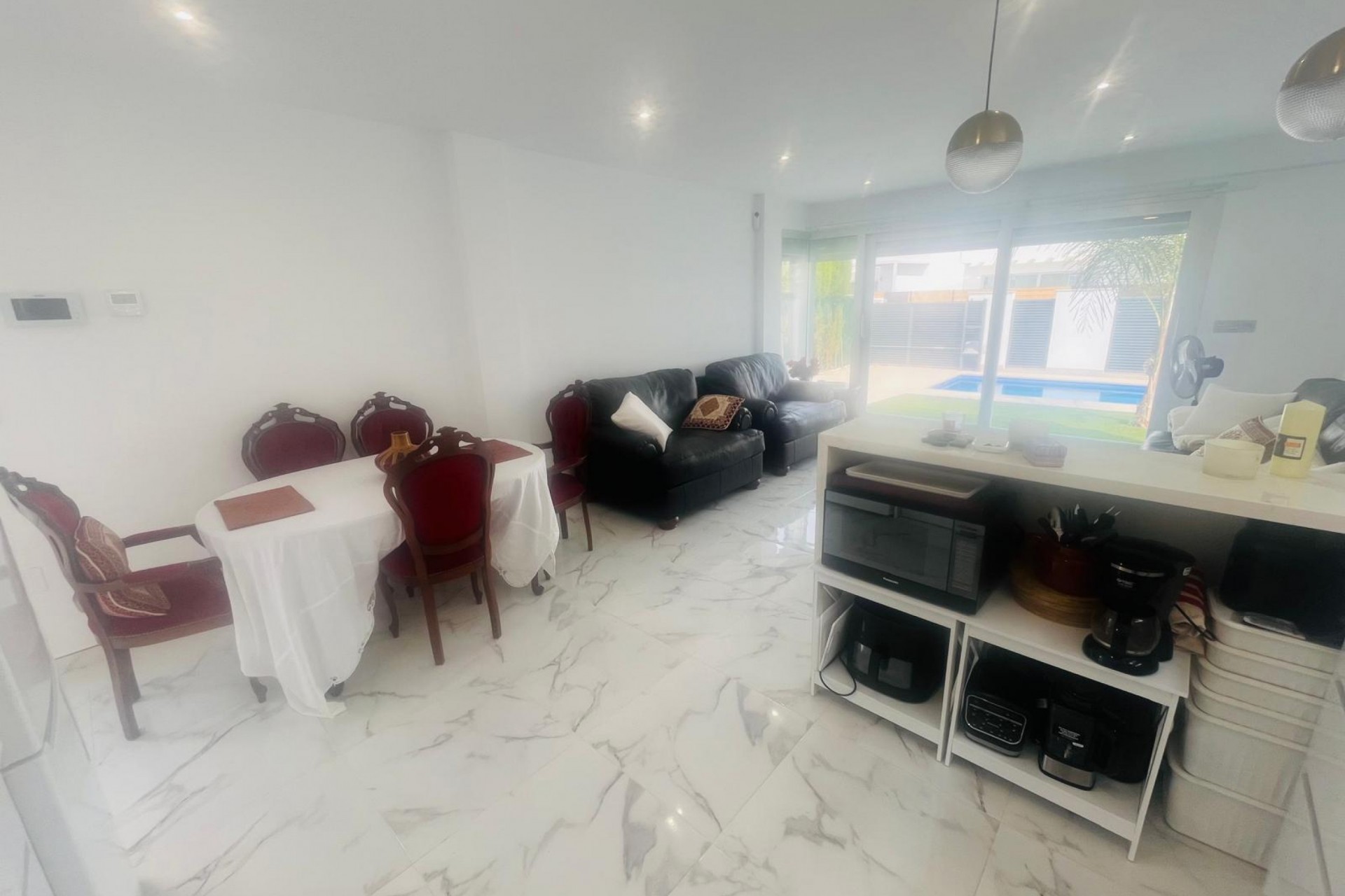 Återförsäljning - Villa -
Los Alcazares - Costa Calida