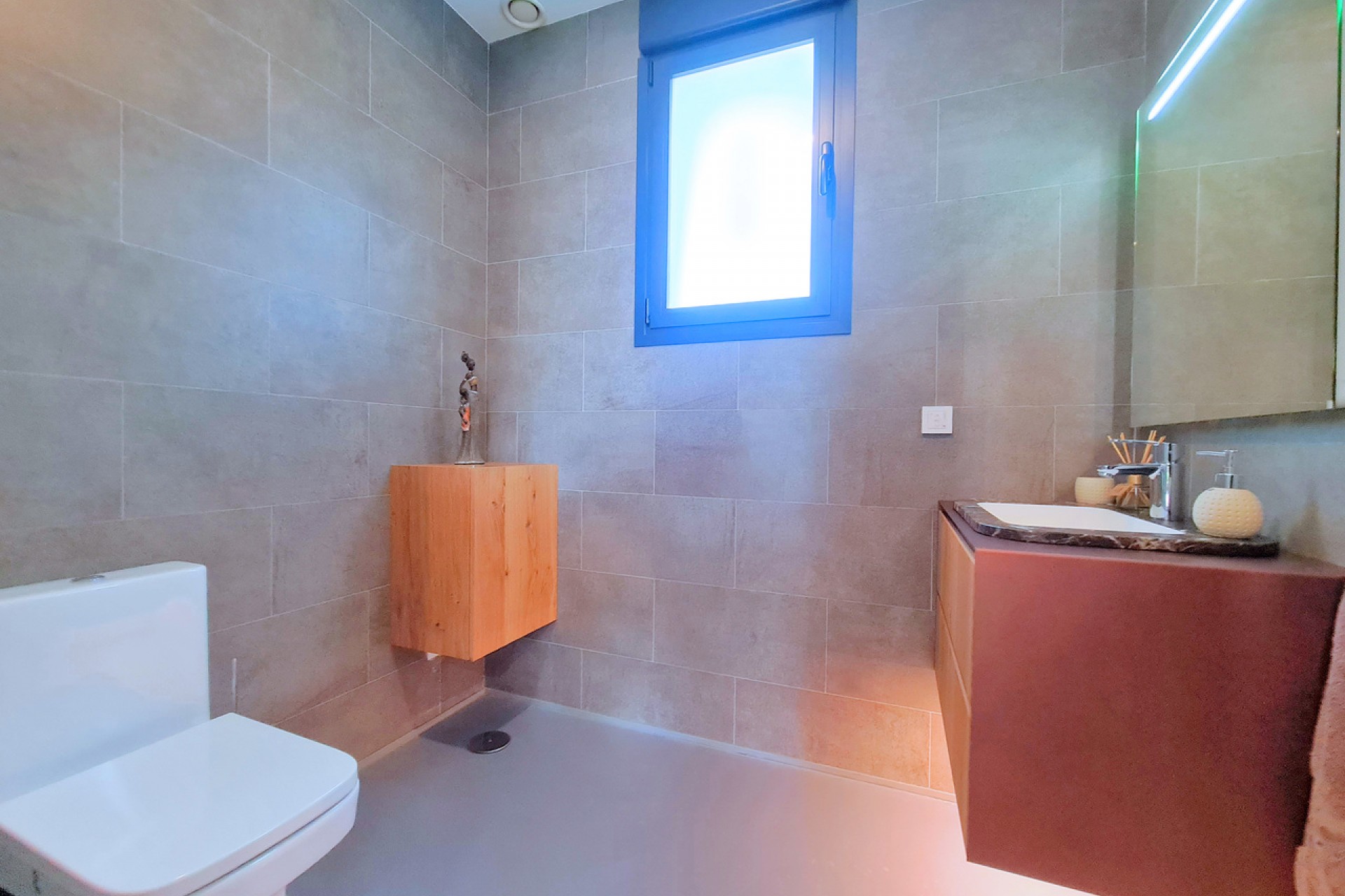 Återförsäljning - Villa -
Los Alcazares - Costa Calida