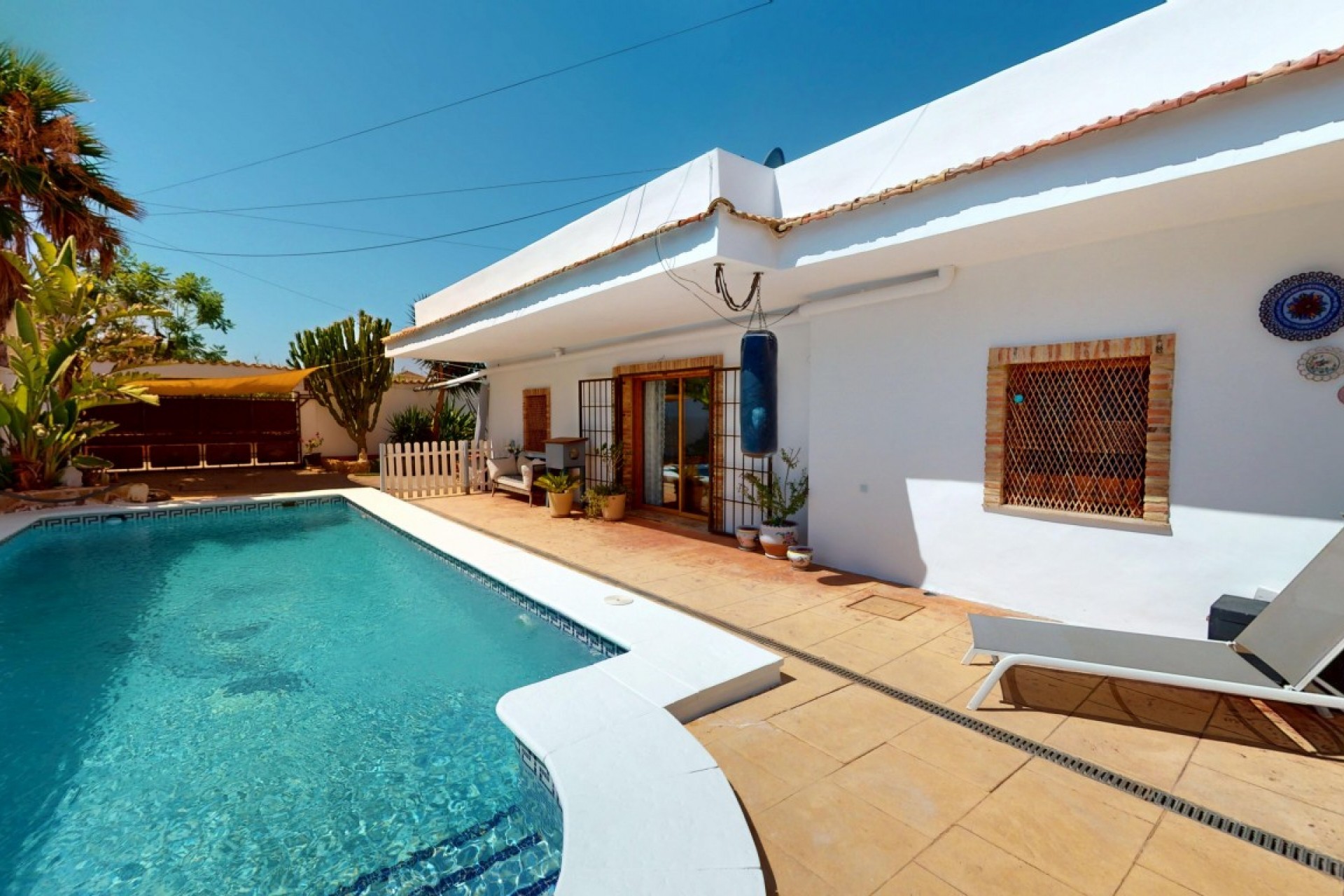 Återförsäljning - Villa -
Los Alcazares - Costa Calida