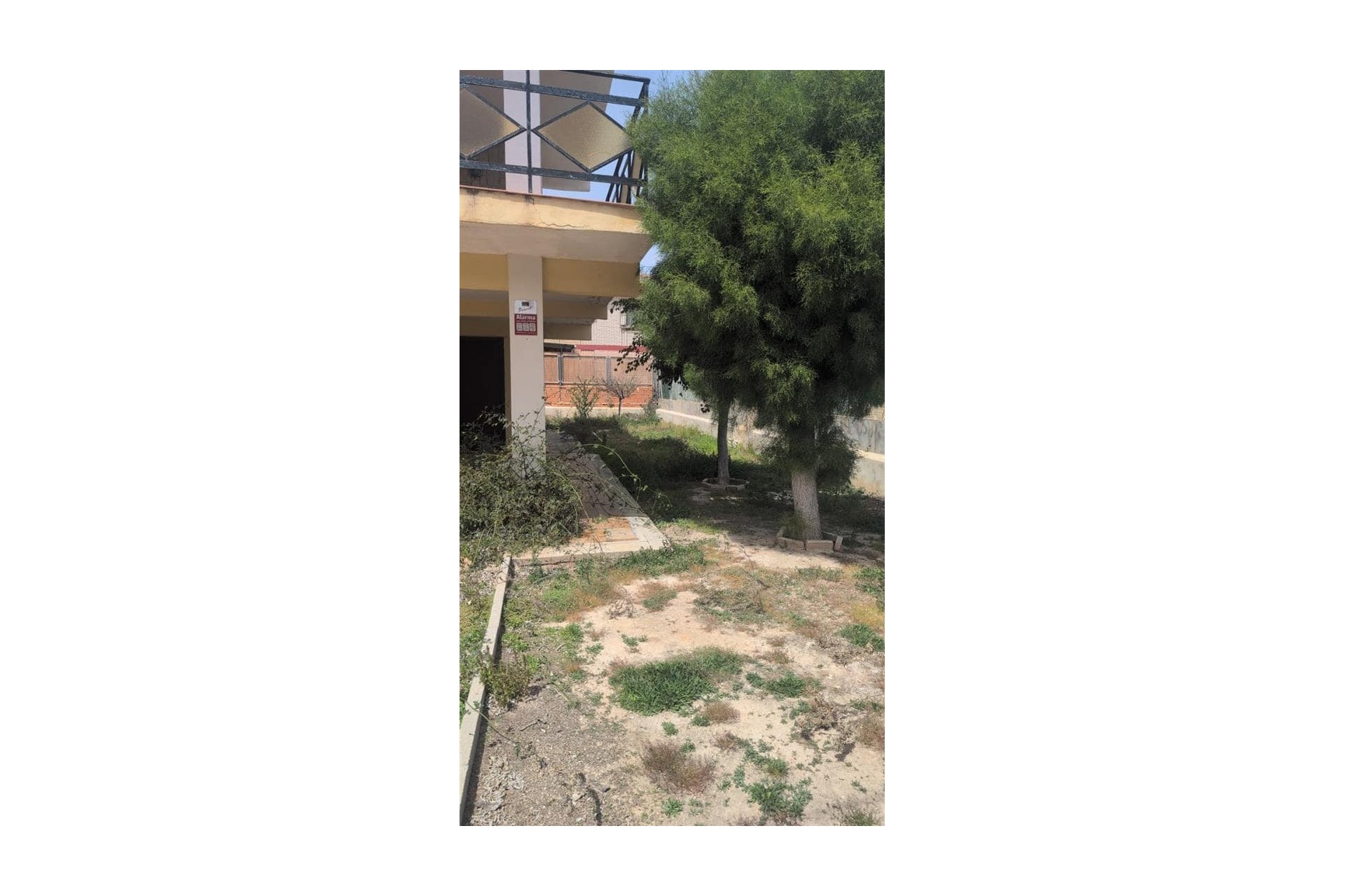 Återförsäljning - Villa -
Los Alcazares - Costa Calida