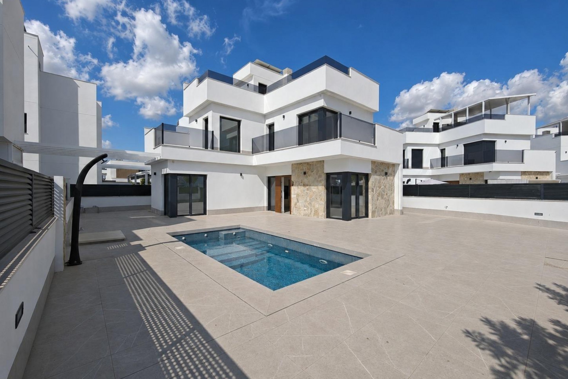 Återförsäljning - Villa -
Los Alcazares - Dolores De Pacheco-santa Rosalía