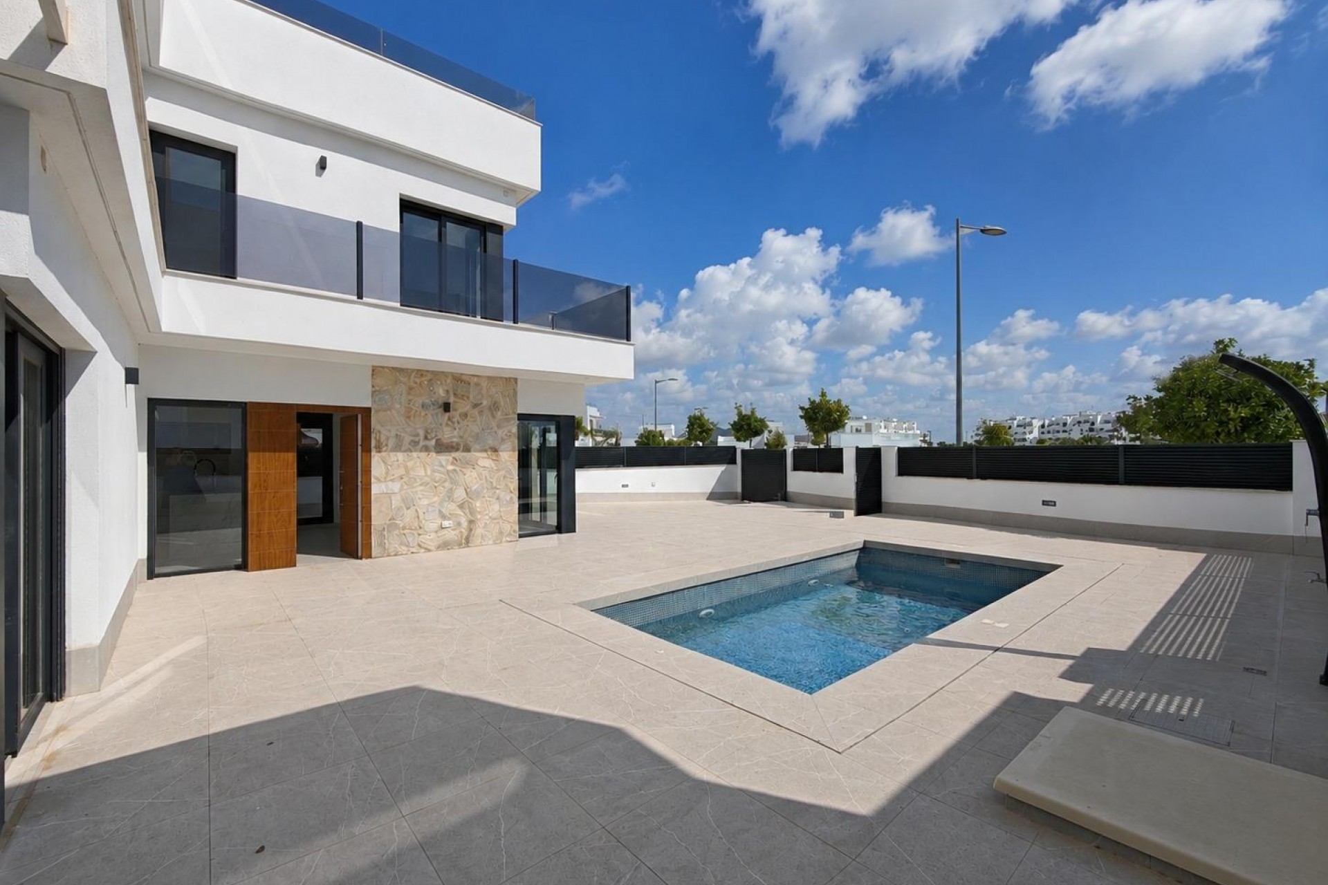 Återförsäljning - Villa -
Los Alcazares - Dolores De Pacheco-santa Rosalía