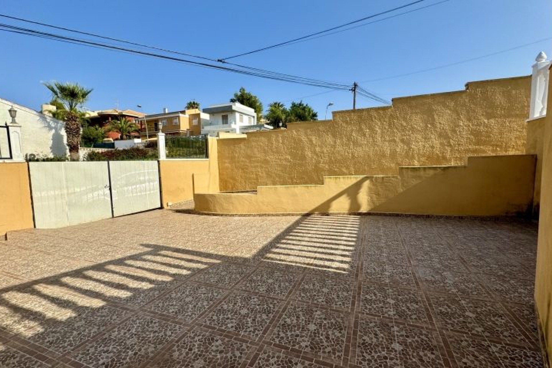 Återförsäljning - Villa -
Los Balcones - Costa Blanca