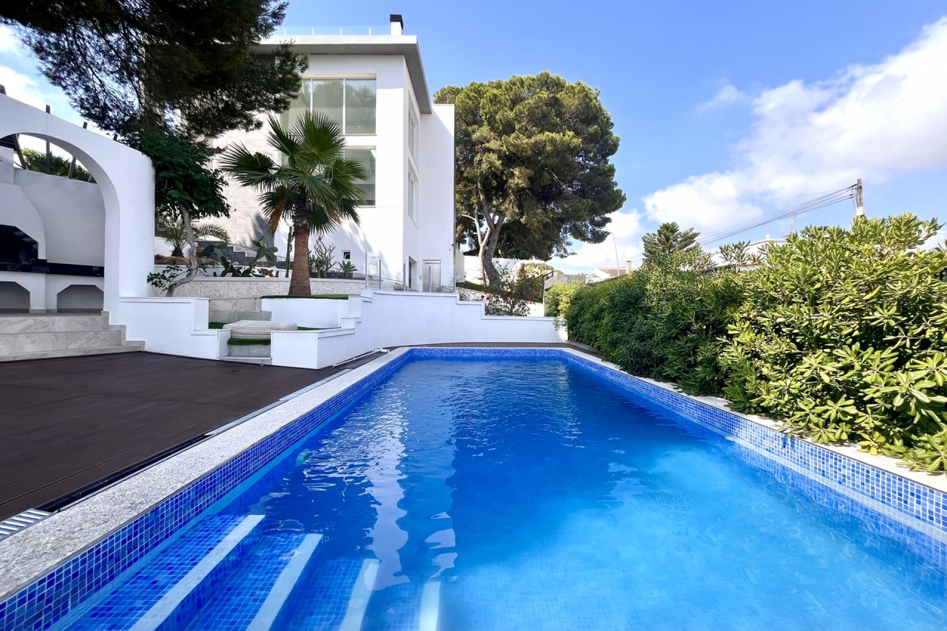 Återförsäljning - Villa -
Los Balcones - Costa Blanca