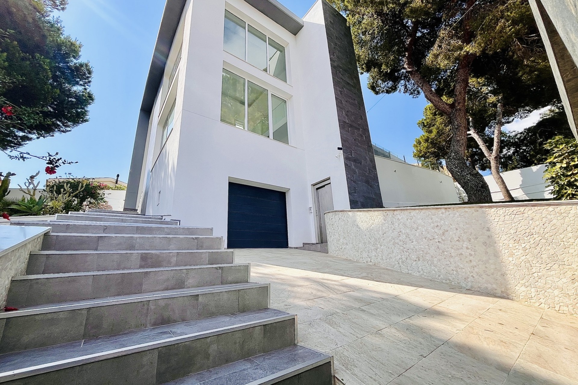 Återförsäljning - Villa -
Los Balcones - Costa Blanca