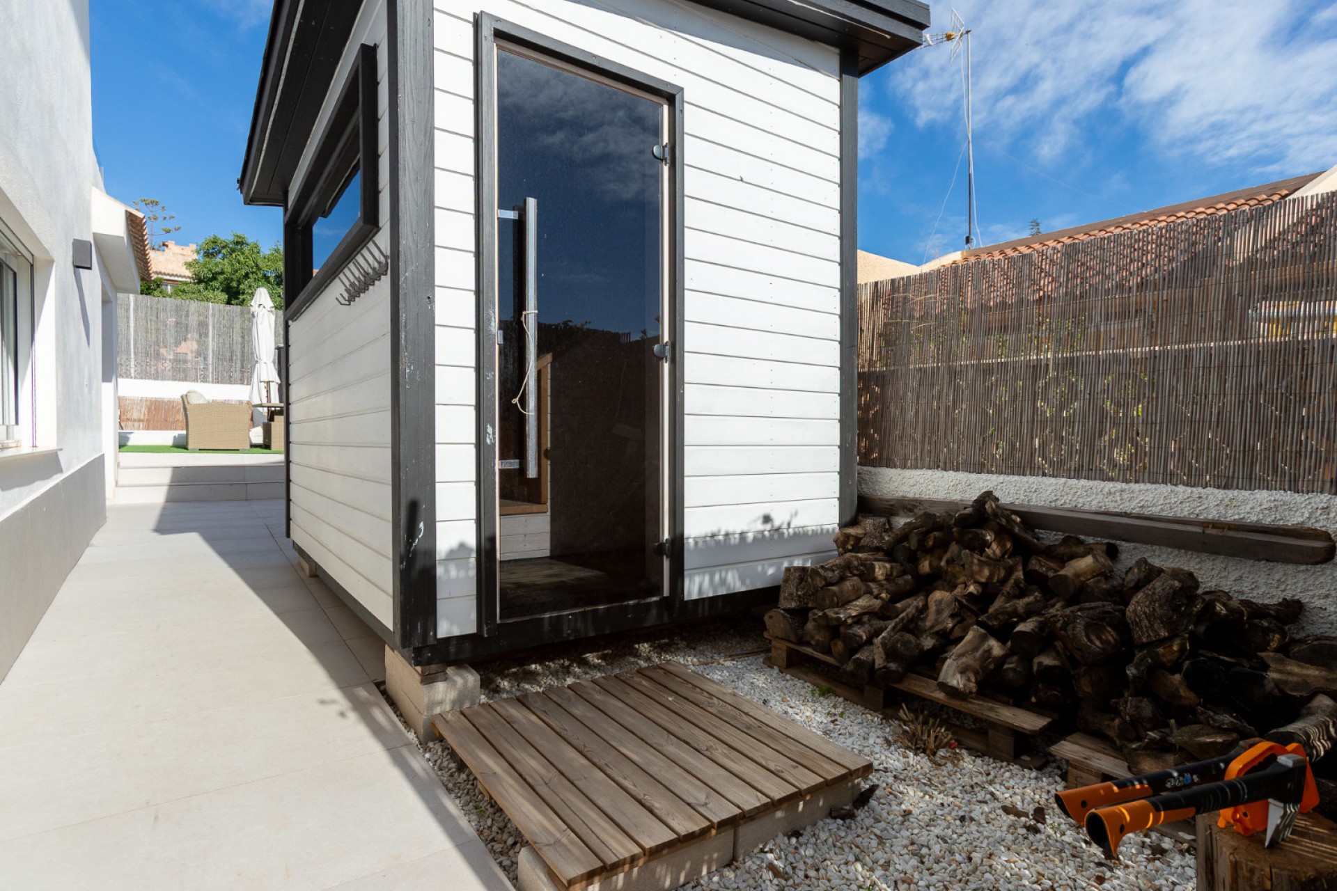 Återförsäljning - Villa -
Los Balcones - Costa Blanca