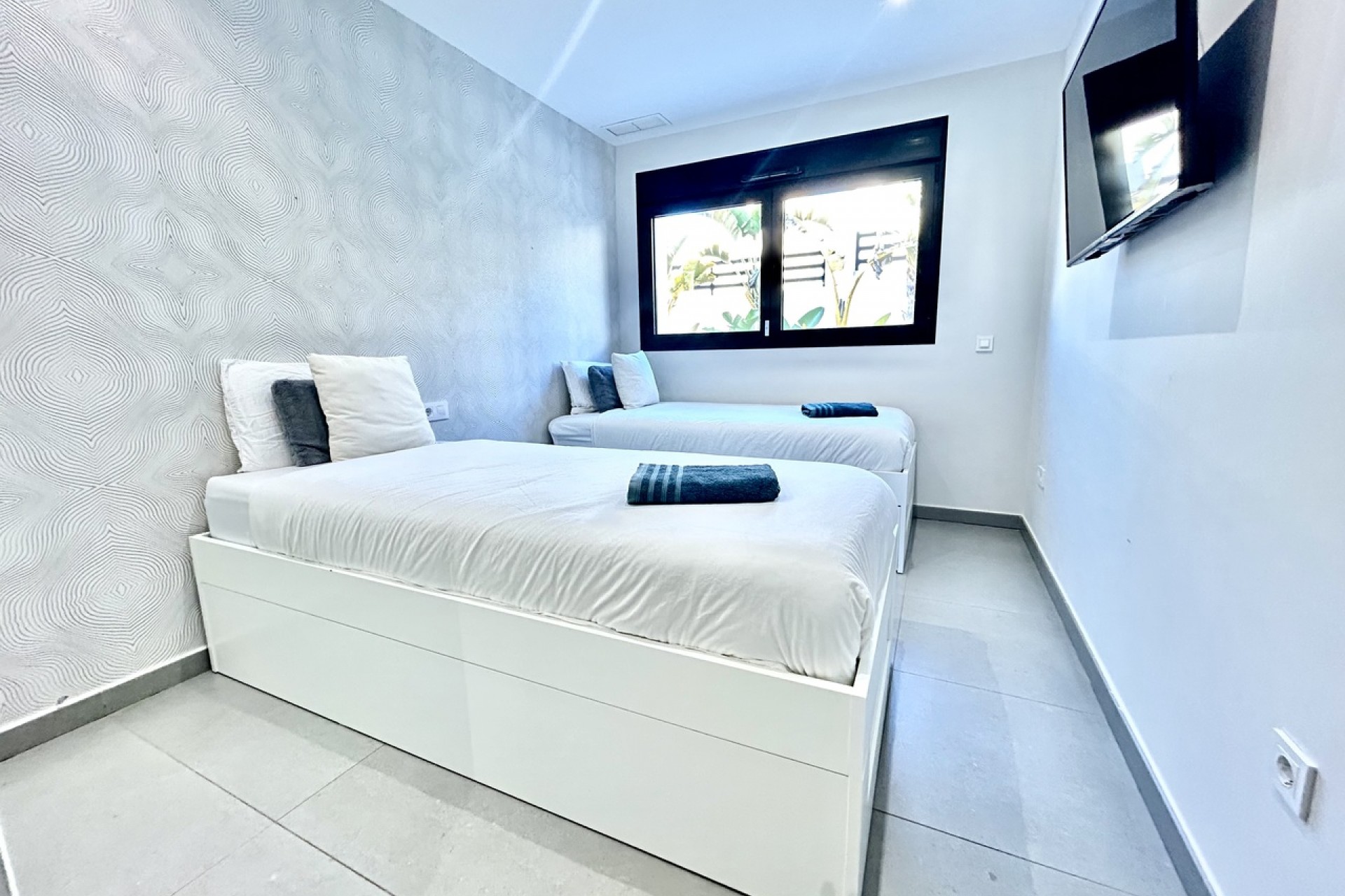 Återförsäljning - Villa -
Los Balcones - Costa Blanca