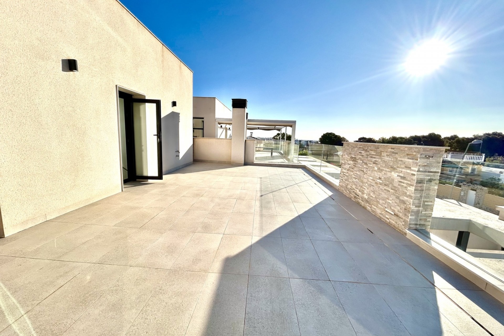 Återförsäljning - Villa -
Los Balcones - Costa Blanca