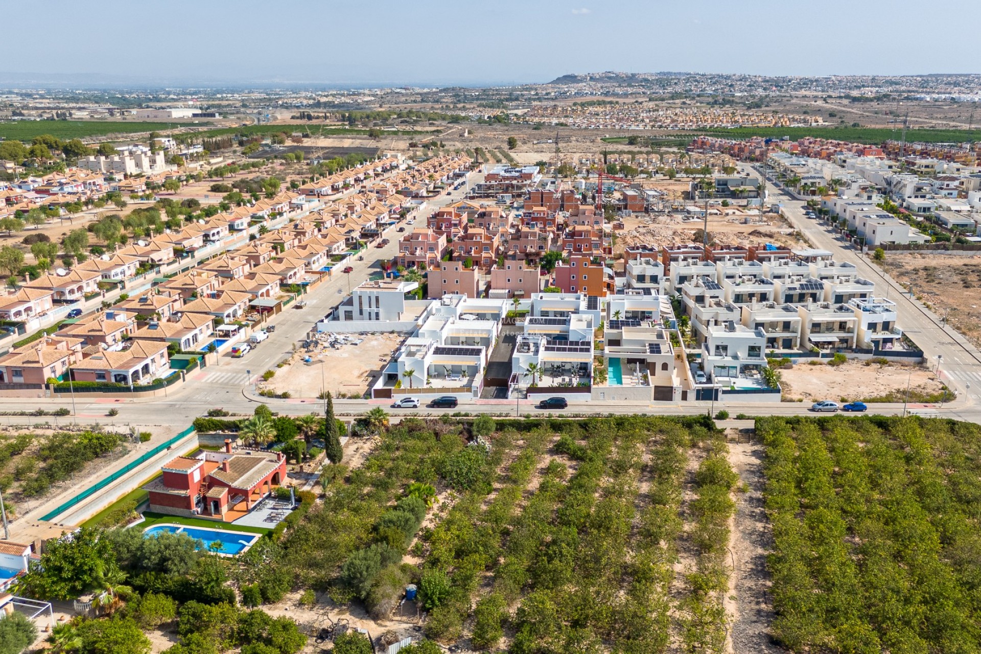 Återförsäljning - Villa -
Los Montesinos - Costa Blanca